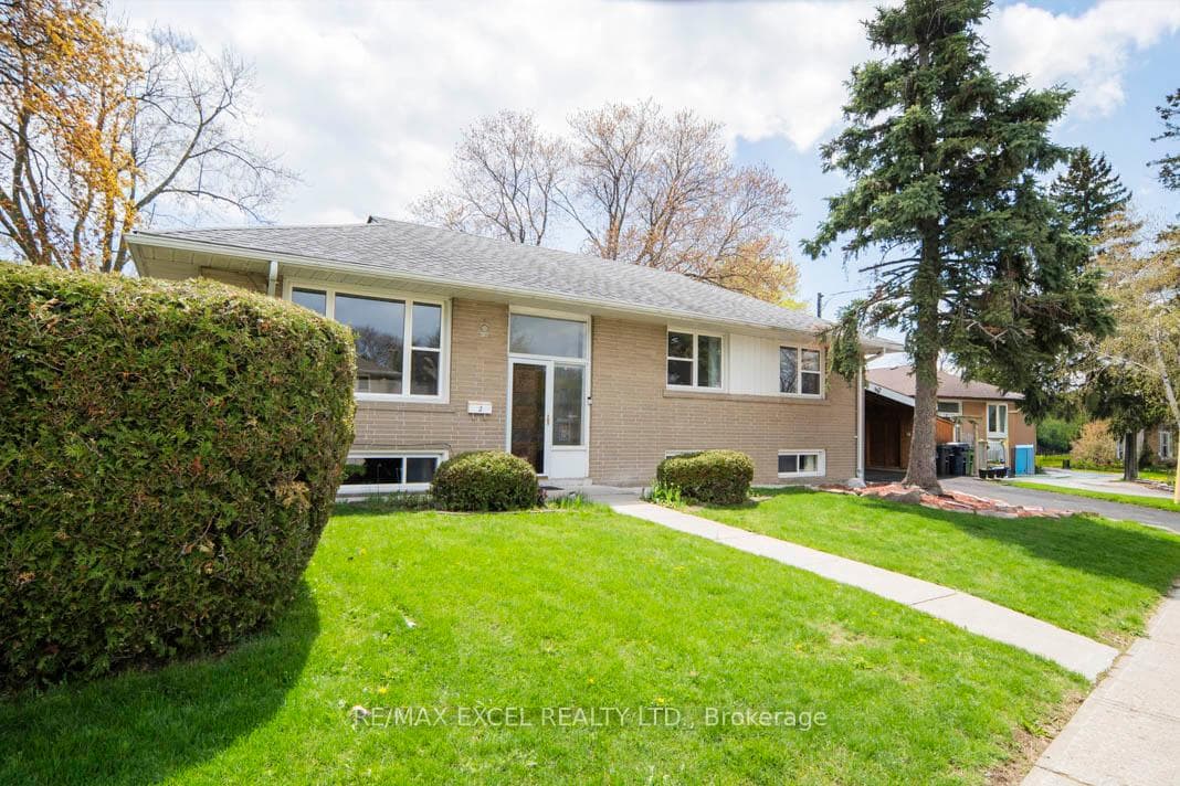 2 Charlemont Crescent - Detached photo 8 of 38 in Scarborough Village / Eglinton East, Ontario