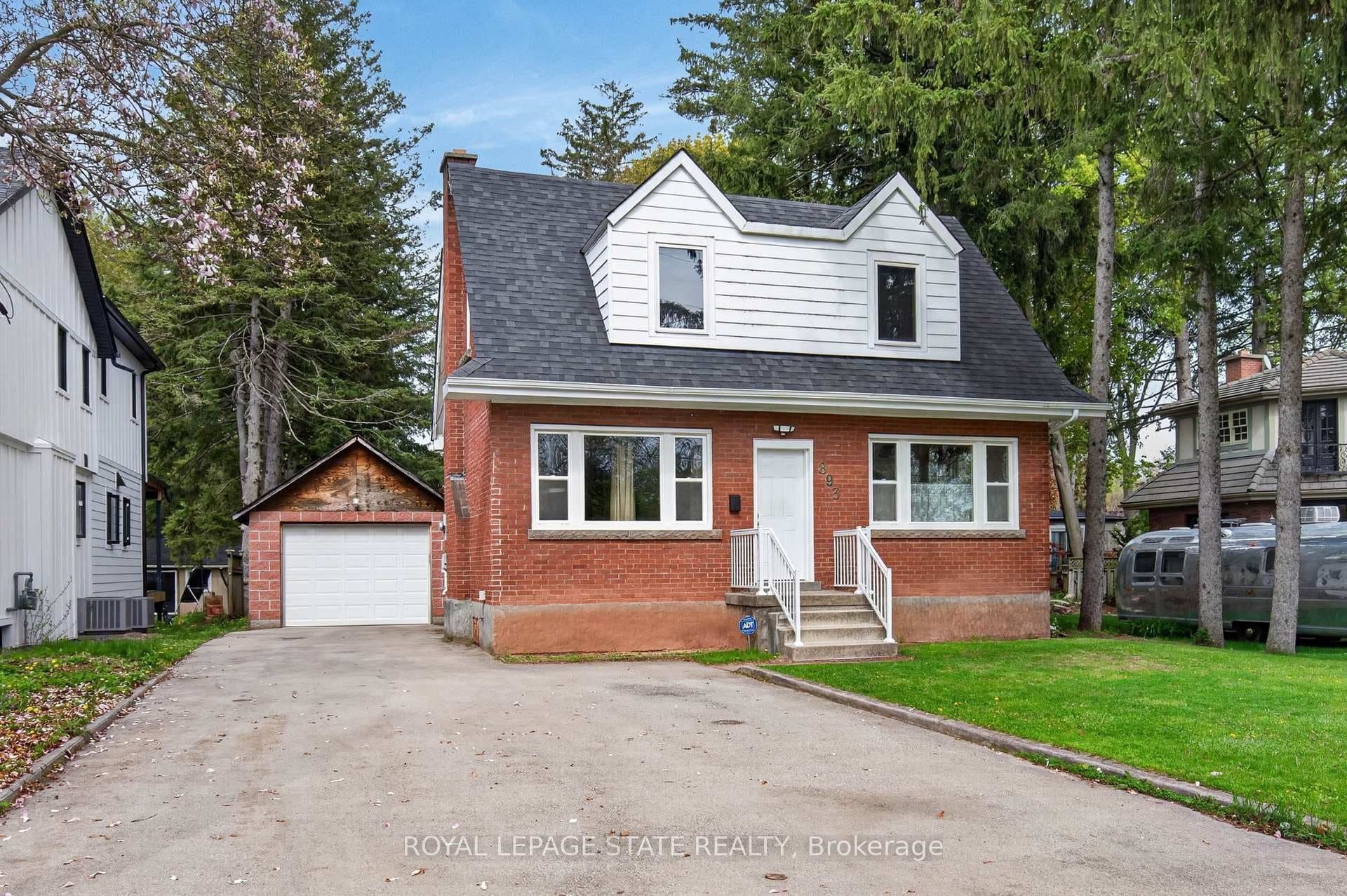 893 Lasalle Park Road - Detached photo 1 of 47 in Burlington, Ontario