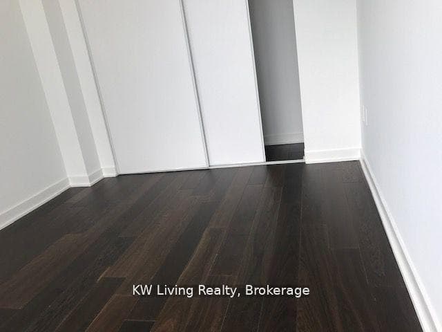 115 Blue Jays Way Unit 4001 - Condo photo 5 of 20 in Downtown Toronto / Waterfront, Ontario