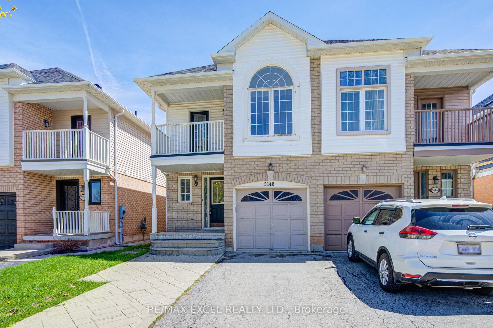 5148 Porter Street - Semi-Detached photo 3 of 48 in Burlington, Ontario