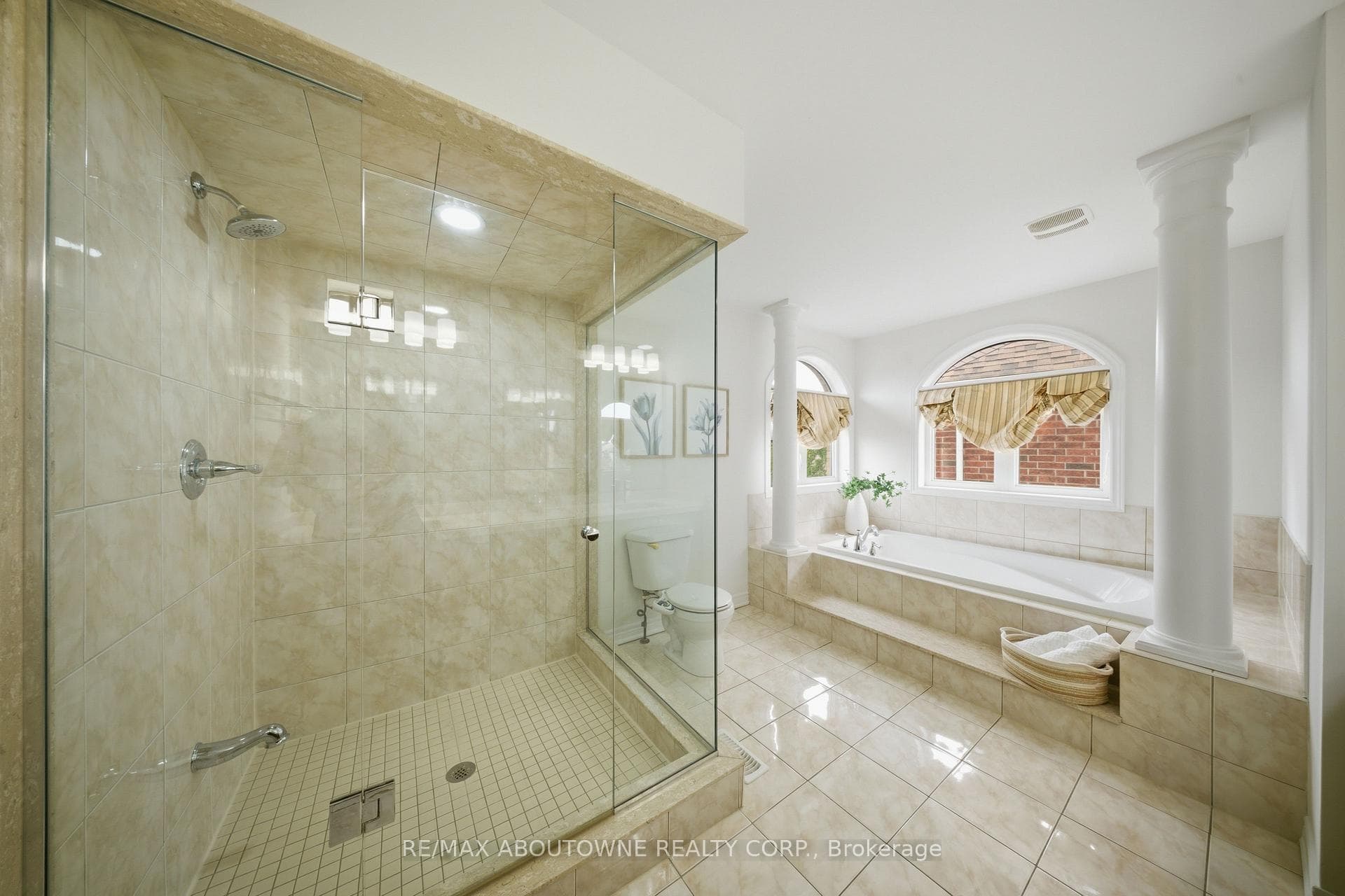 3071 Jenn Avenue - Detached photo 26 of 50 in Burlington, Ontario
