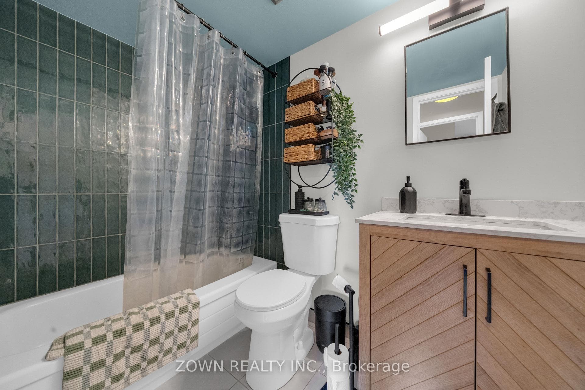 3835 Lakeshore Boulevard Unit 210 - Condo photo 26 of 36 in Liberty Village / Parkdale / South Parkdale, Ontario