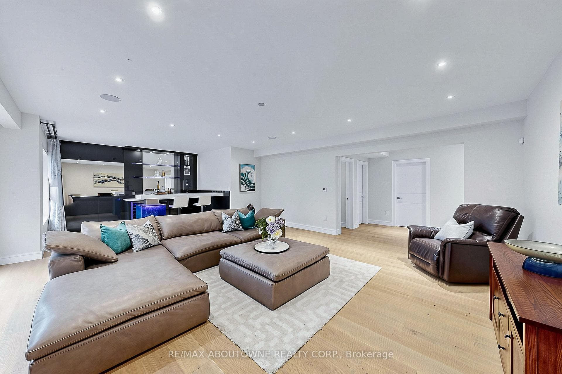 1364 Acton Crescent - Detached photo 40 of 50 in Oakville, Ontario