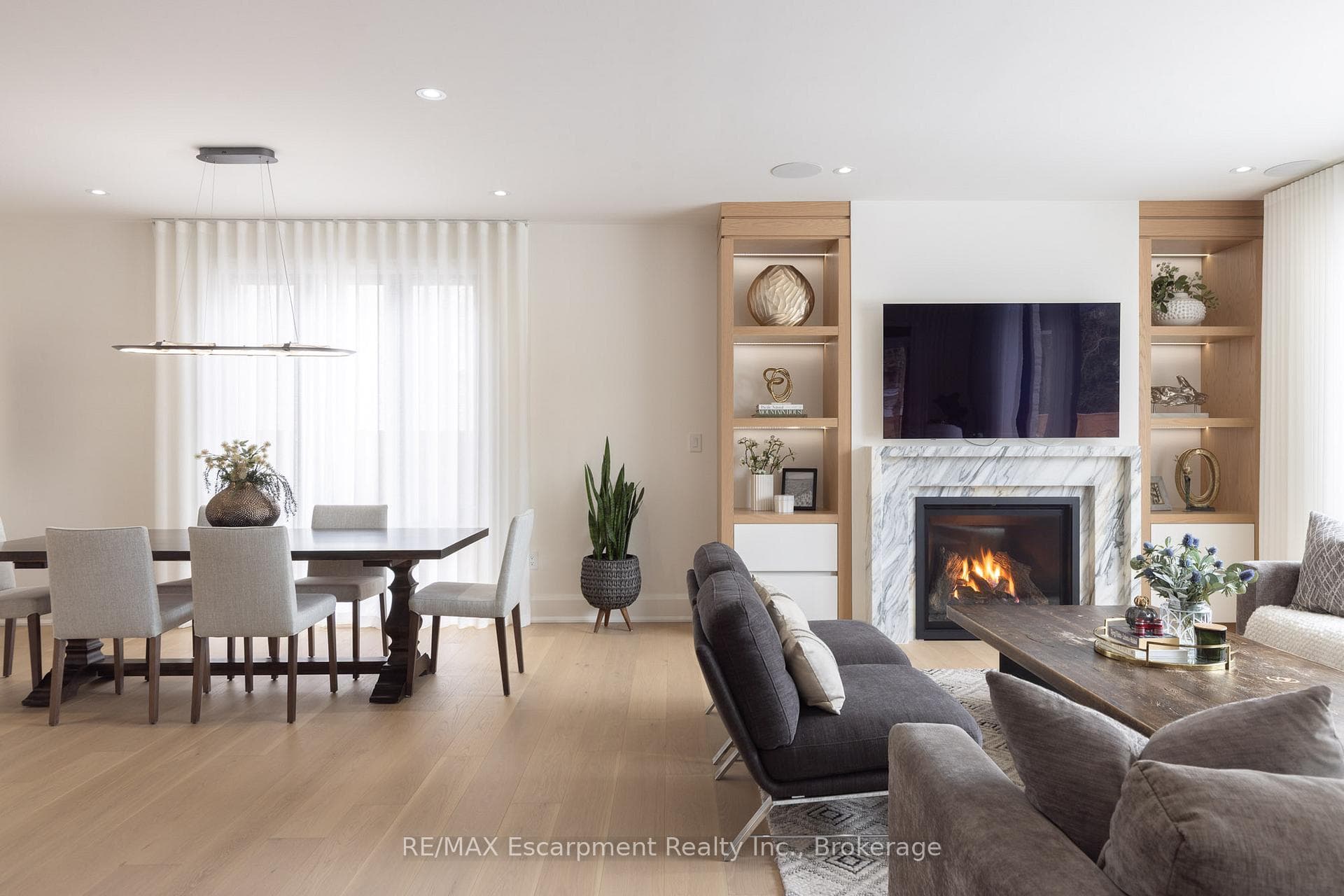 540 Patricia Drive - Detached photo 13 of 49 in Oakville, Ontario