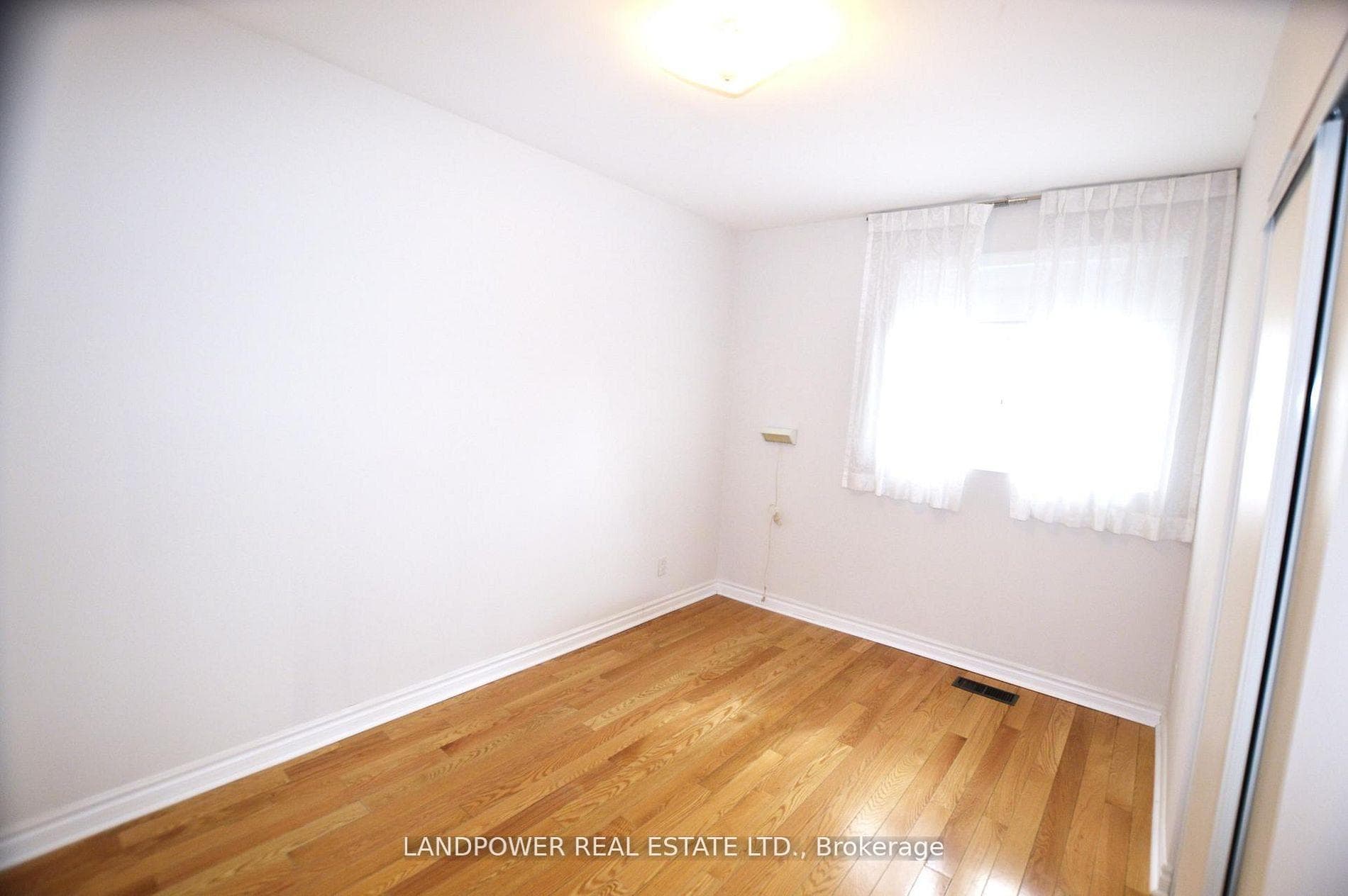 93 Clansman Boulevard - Detached photo 21 of 37 in Hillcrest Village / Bayview Village, Ontario