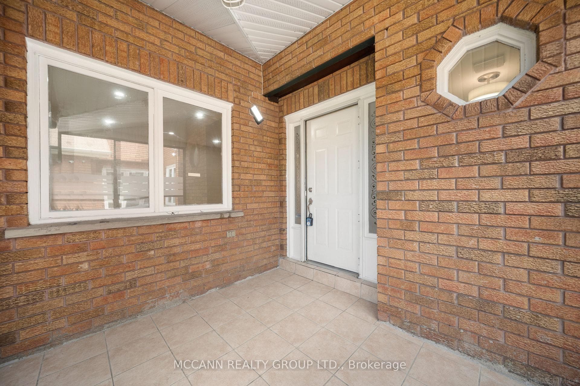 89 Creditstone Road - Detached photo 6 of 48 in Brampton, Ontario