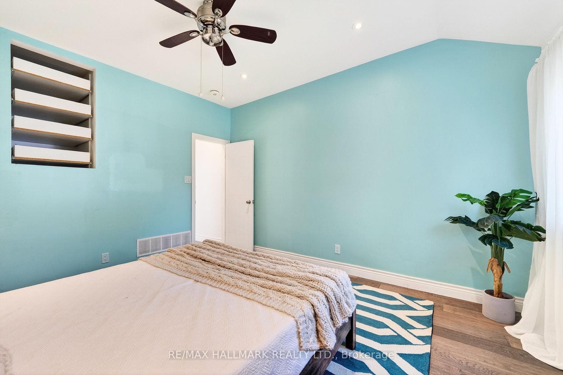 17 Mountalan Avenue - Semi-Detached photo 28 of 42 in Riverdale / Leslieville, Ontario
