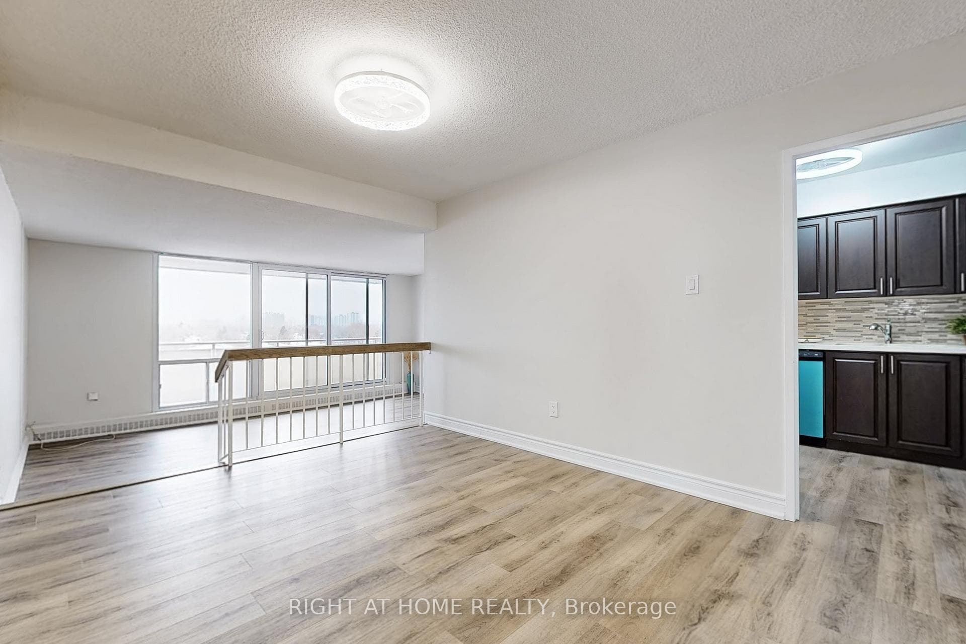 1338 York Mills Road Unit 702 - Condo photo 12 of 29 in Don Mills / Parkwoods / Victoria Village, Ontario