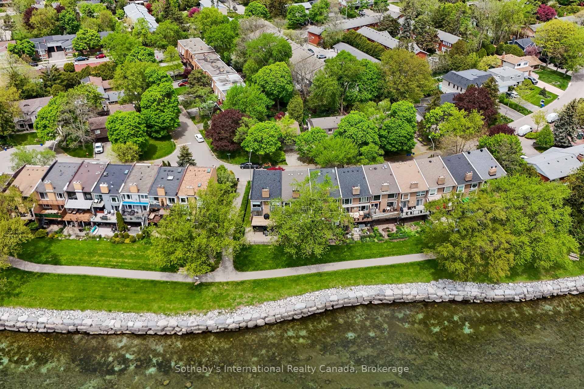 2066 Water's Edge Drive - Townhouse photo 46 of 48 in Oakville, Ontario