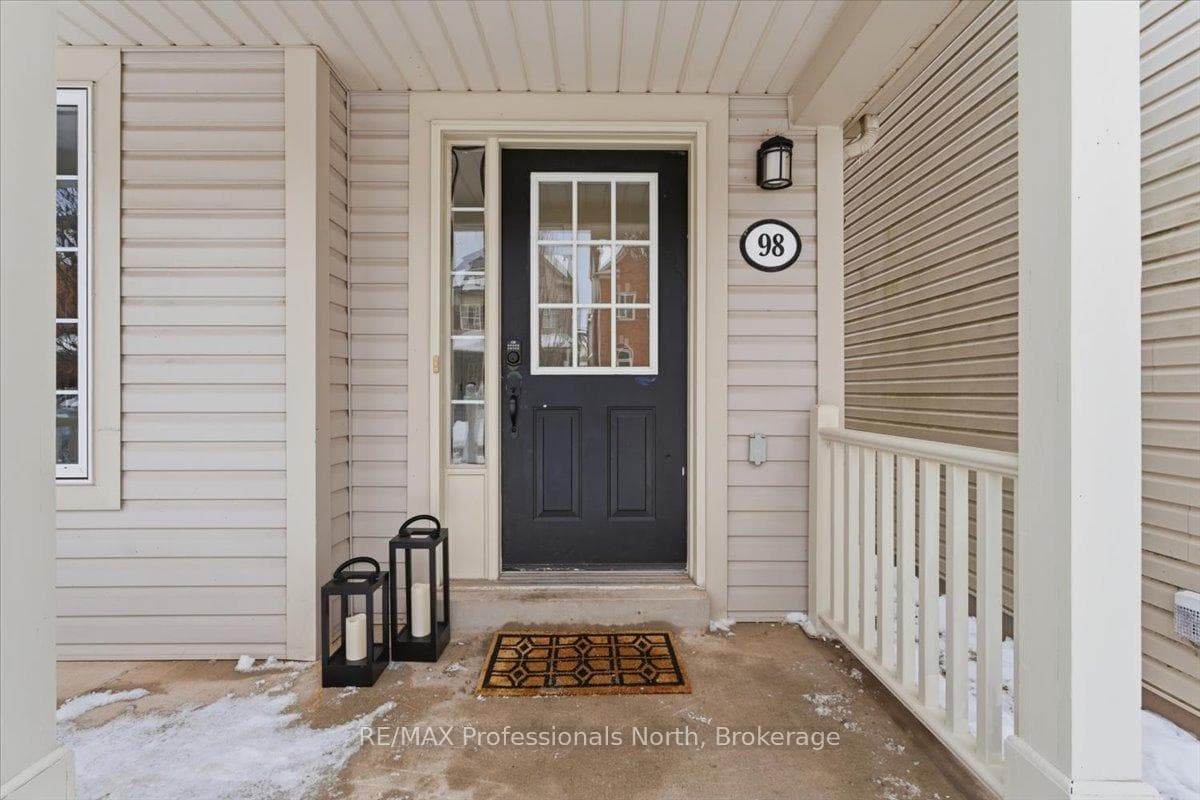 98 Roxton Road - Semi-Detached photo 28 of 28 in Oakville, Ontario