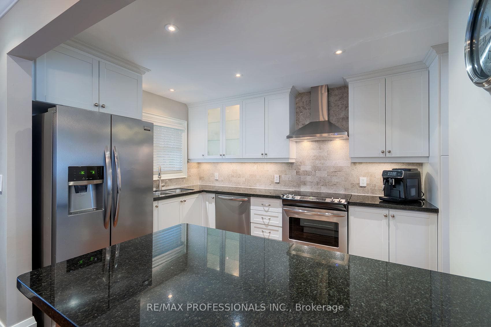 19 Boxwood Road - Detached photo 10 of 40 in Etobicoke (Islington / Rexdale), Ontario