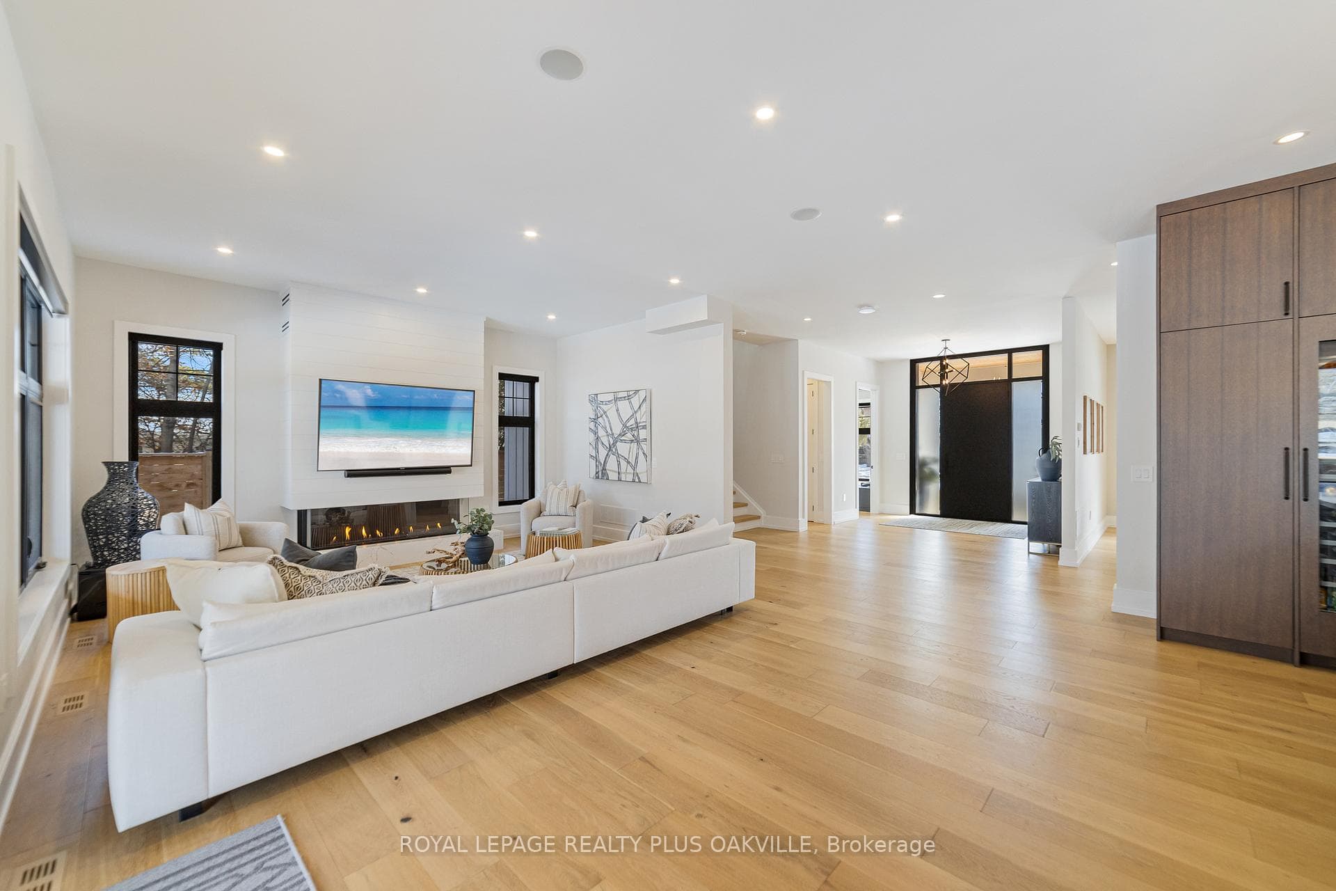 2057 Salvator Boulevard - Detached photo 13 of 50 in Oakville, Ontario