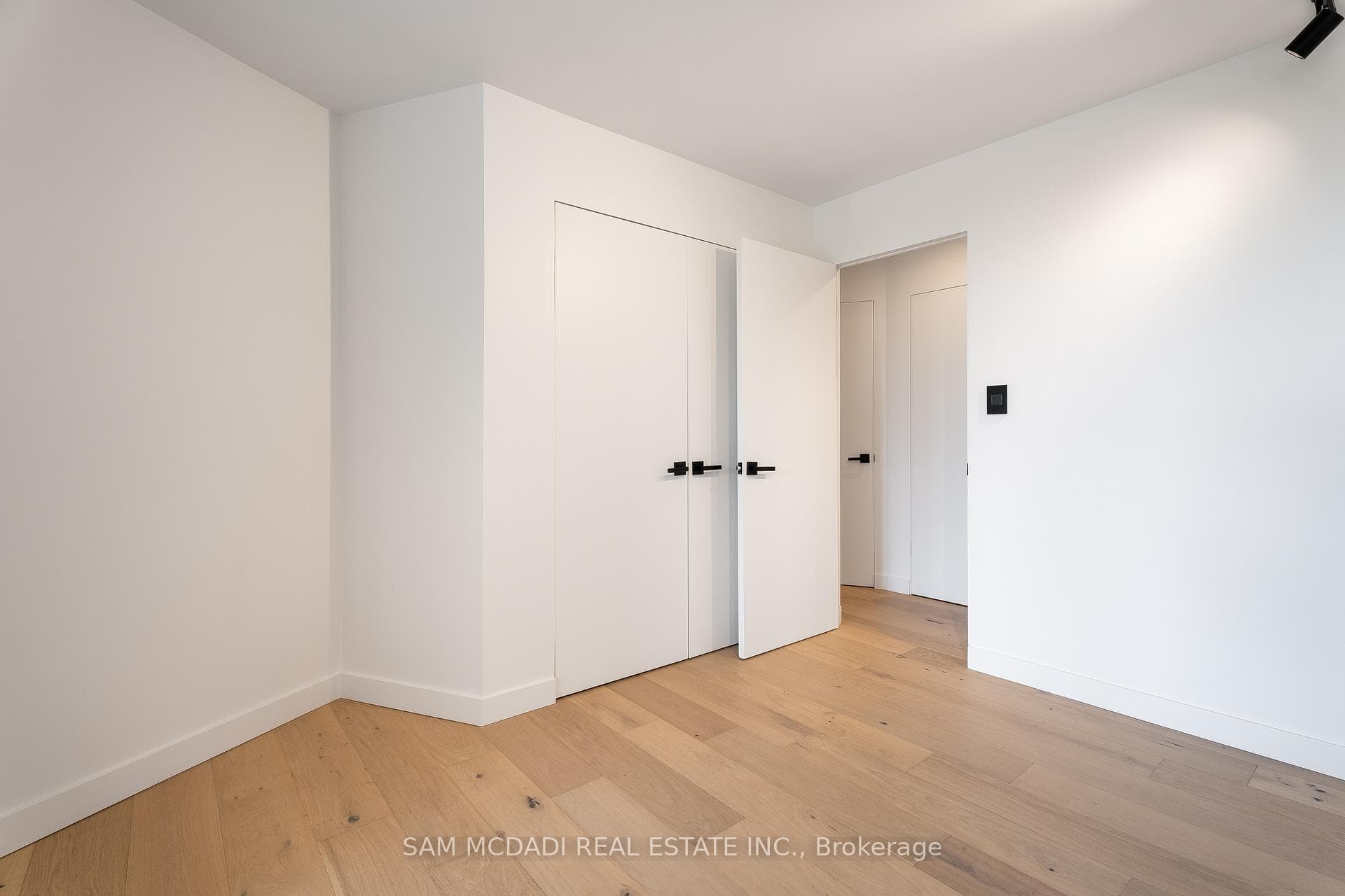 5444 Yonge Street Unit 304 - Condo photo 31 of 40 in Thornhill / Willowdale, Ontario