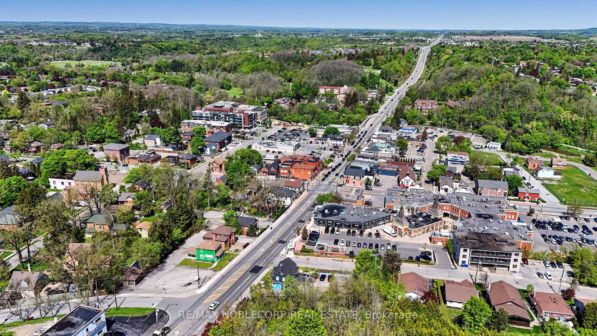 12 Waterbury Street - Detached photo 10 of 48 in Caledon, Ontario