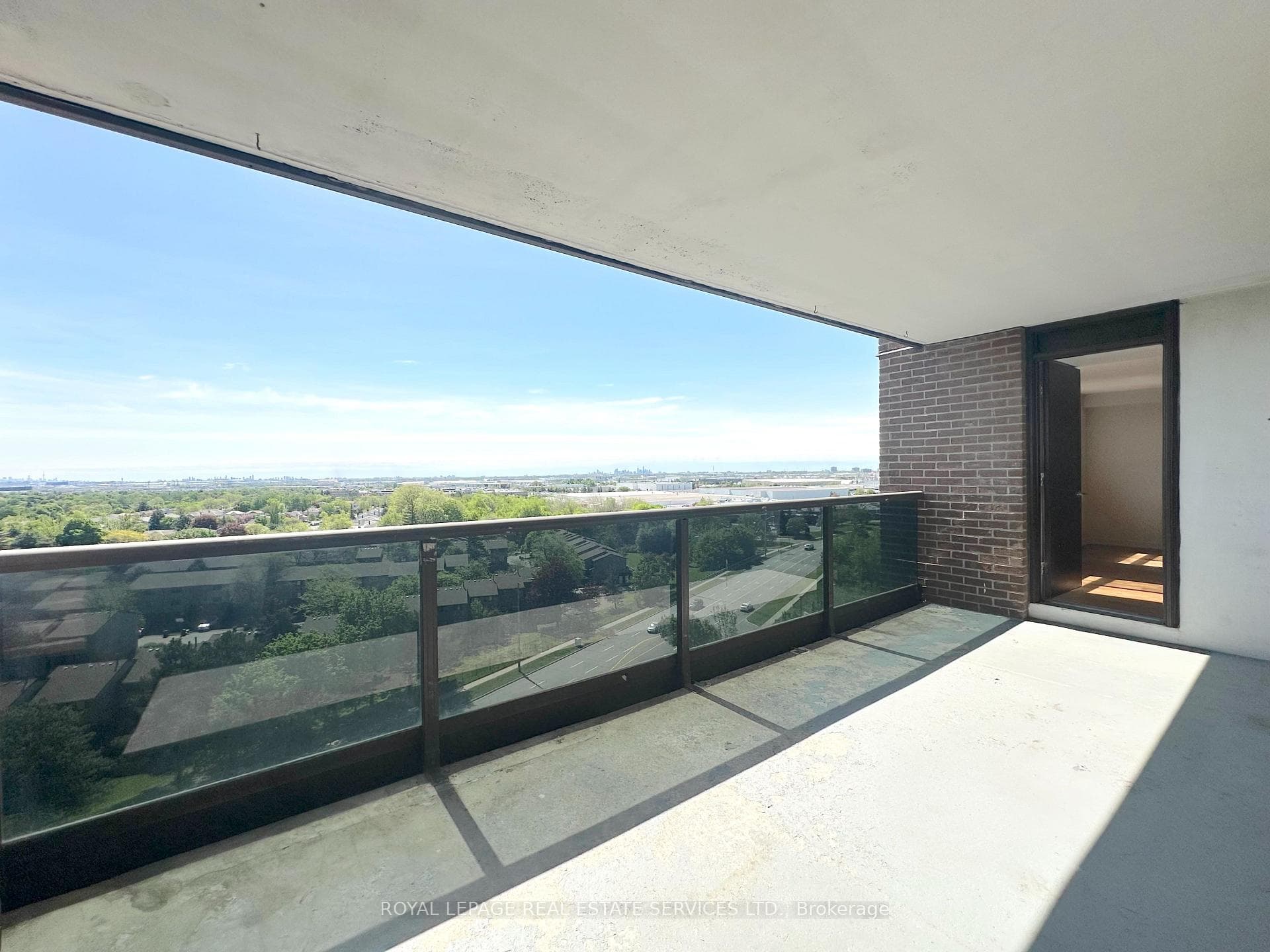 190 Clark Boulevard Unit 1112 - Condo photo 15 of 18 in Brampton, Ontario