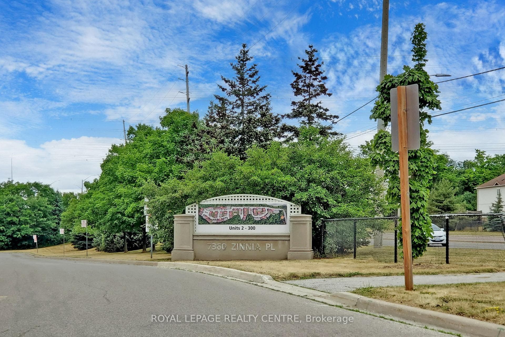 7360 Zinnia Place Unit 162 - Condo for sale in Applewood, Ontario