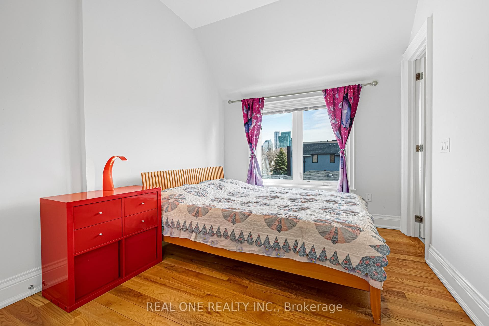 241 Florence Avenue - Detached photo 37 of 50 in Thornhill / Willowdale, Ontario
