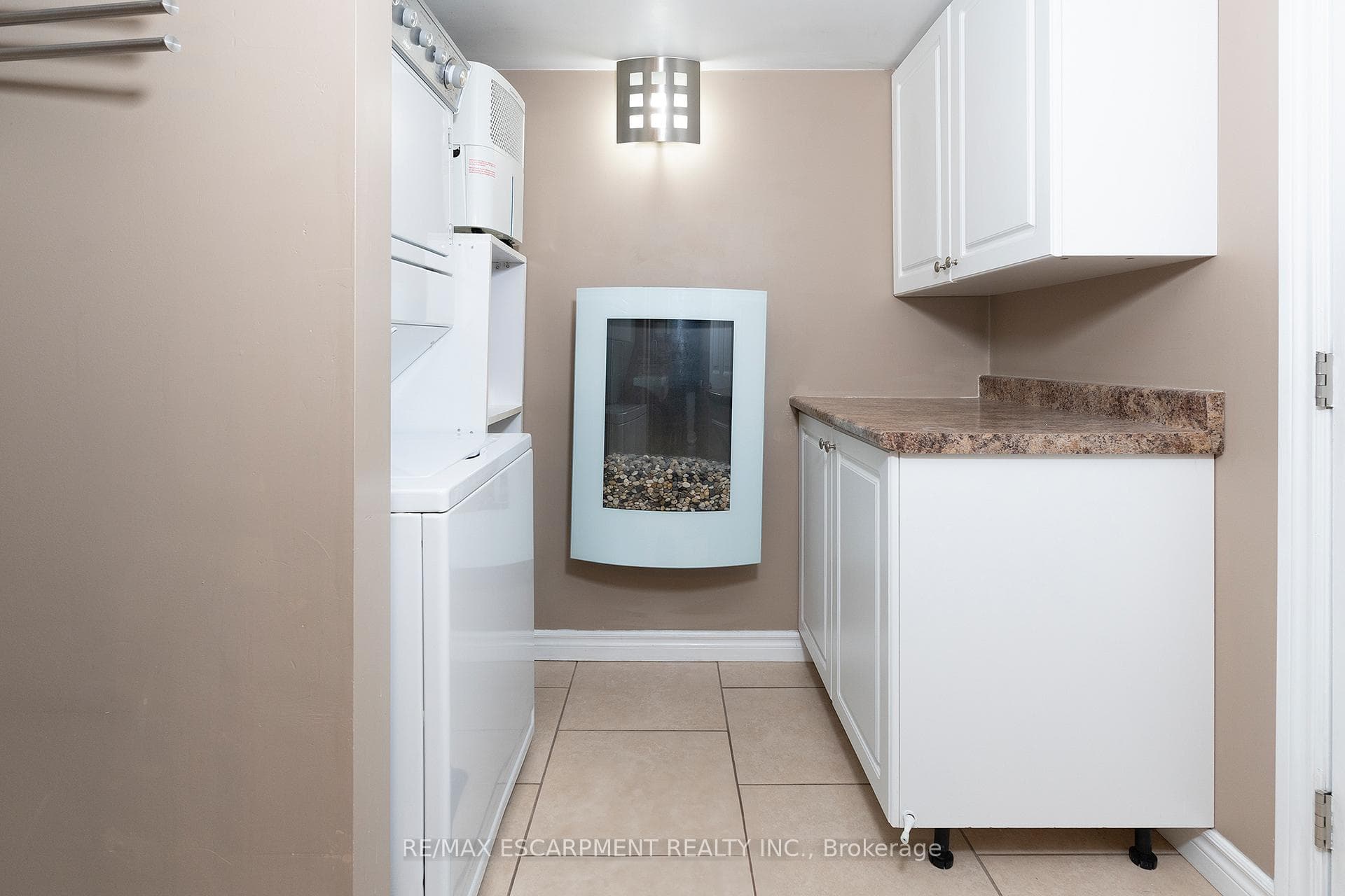 193 Pine Cove Road - Detached photo 23 of 43 in Burlington, Ontario