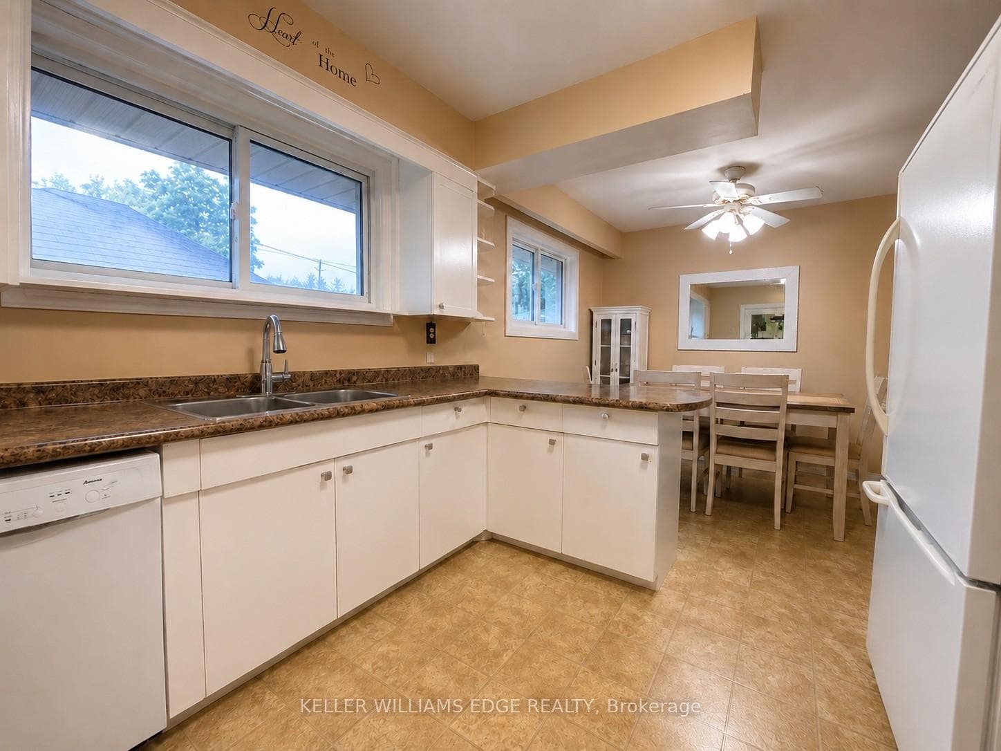 917 Orpha Street - Detached photo 7 of 25 in Burlington, Ontario