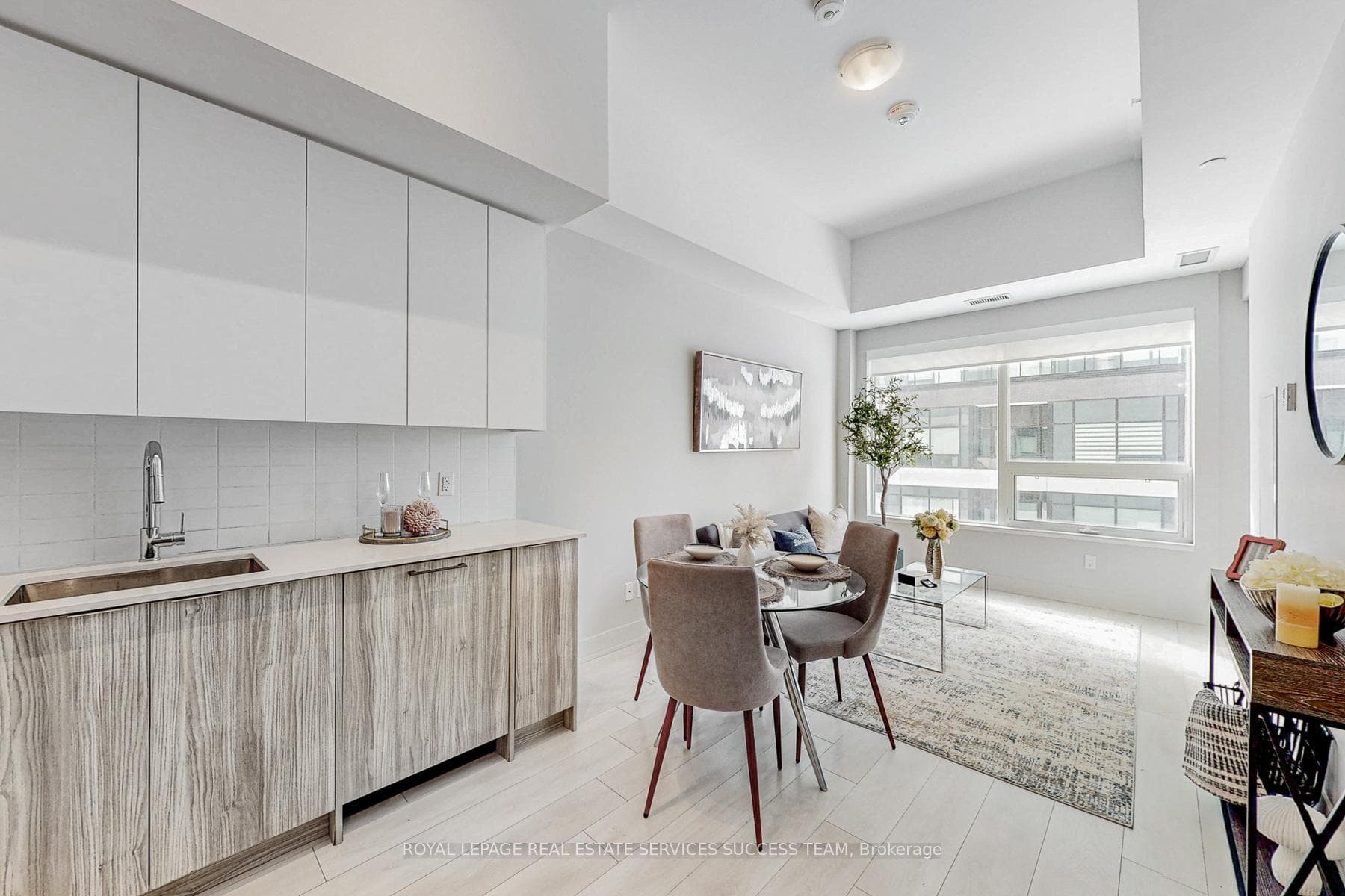 2485 Taunton Road Unit 447 - Condo photo 6 of 31 in Oakville, Ontario