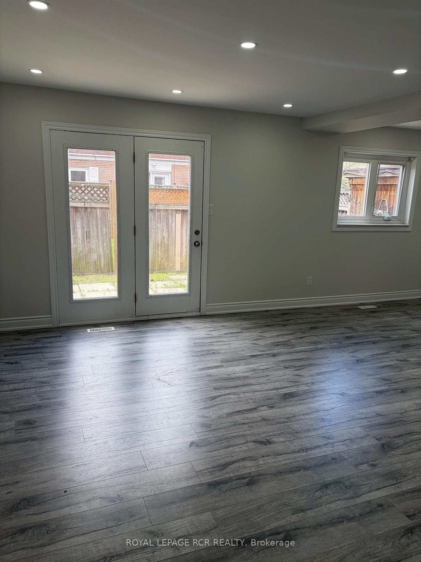 41 Town House Crescent - Condo photo 1 of 11 in Brampton, Ontario