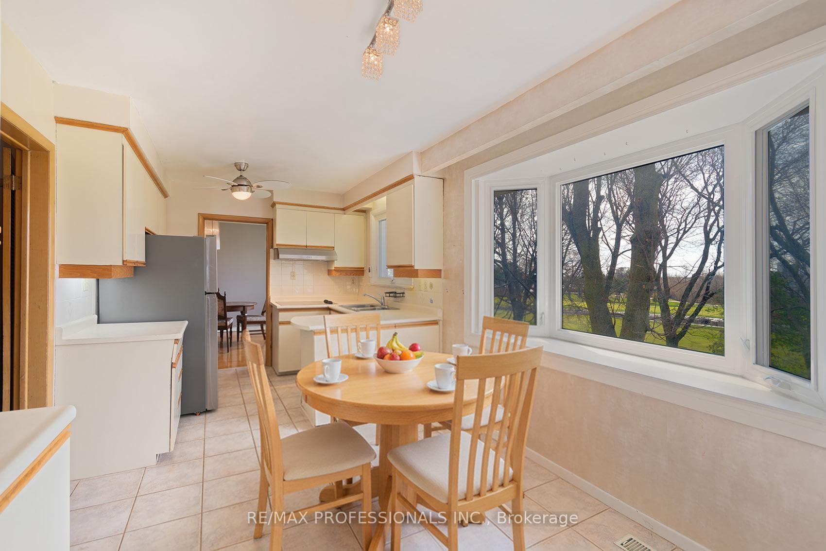 315 Markland Drive - Detached photo 13 of 41 in Etobicoke (Islington / Rexdale), Ontario