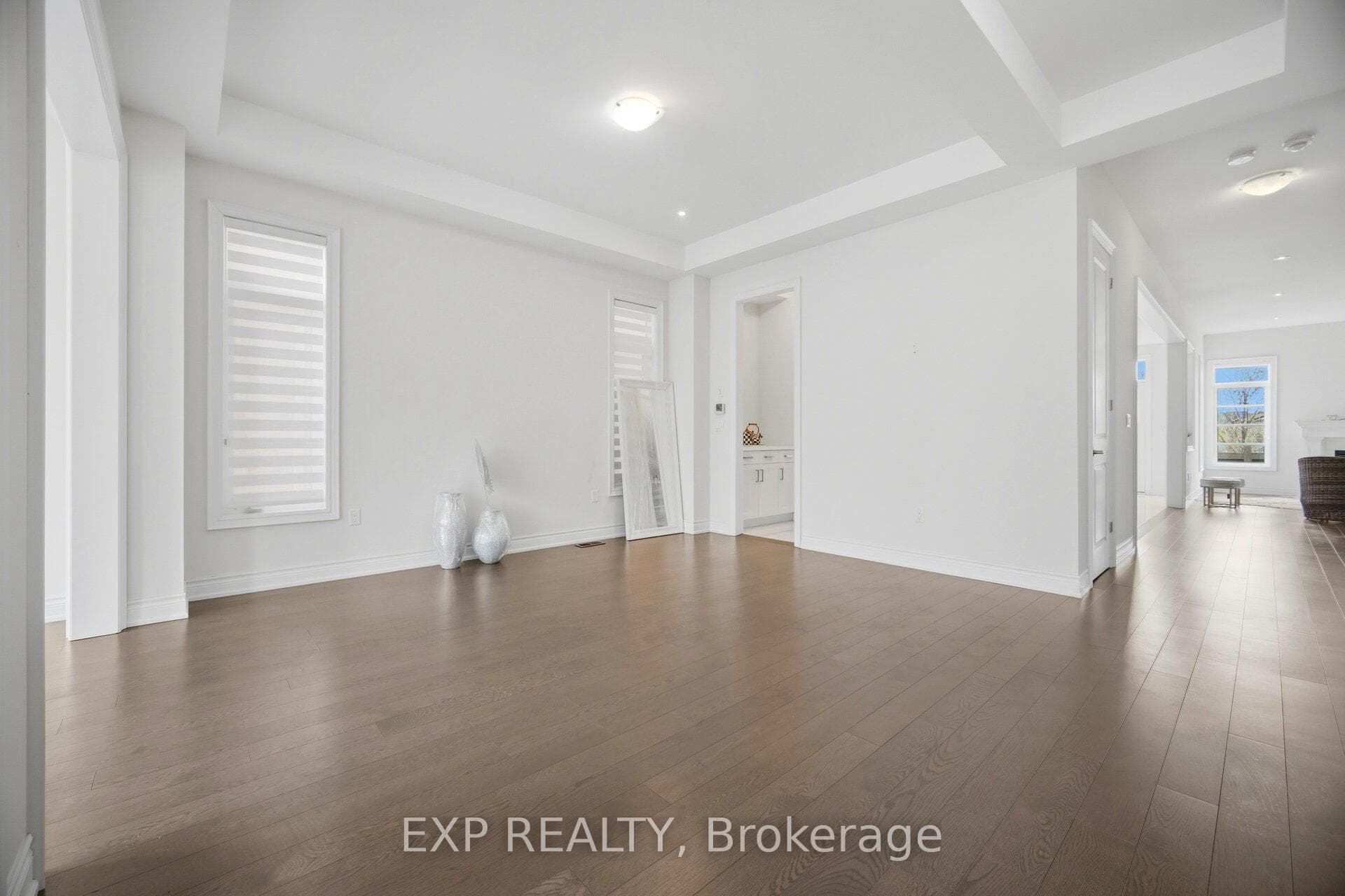 3128 Parsonage Crescent - Detached photo 12 of 47 in Oakville, Ontario