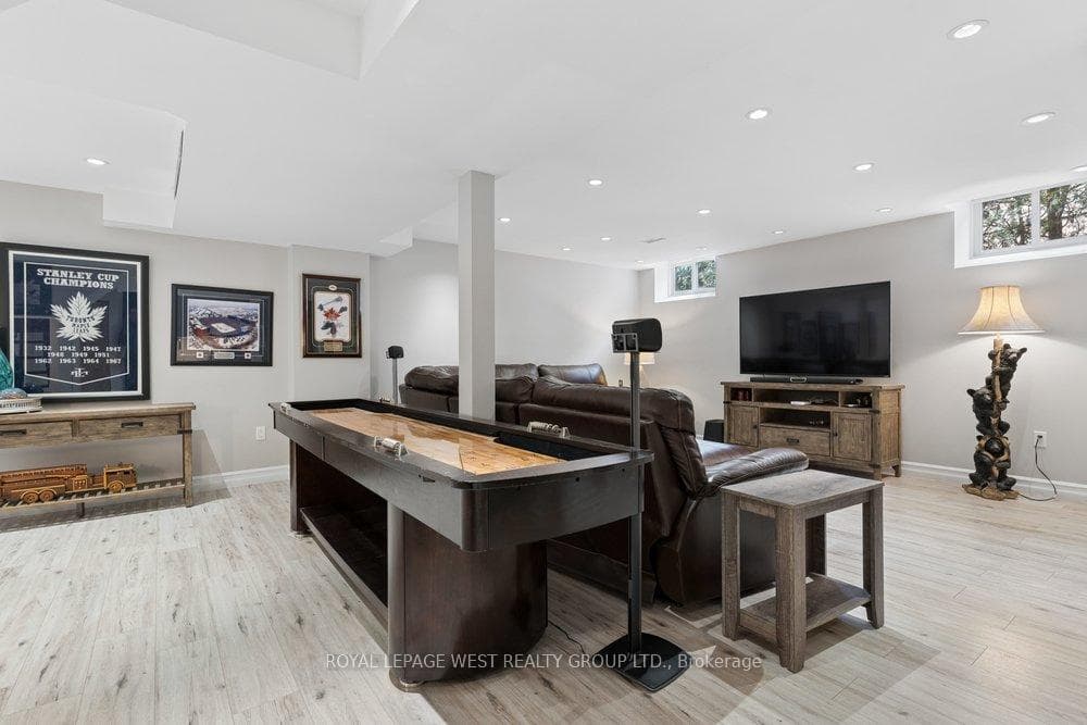2293 Carpenters Circle - Detached photo 47 of 50 in Oakville, Ontario