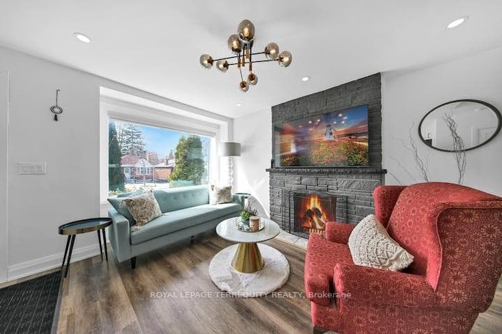 49 Manderley Drive Unit Main - Detached photo 7 of 13 in Birch Cliff / Cliffside, Ontario