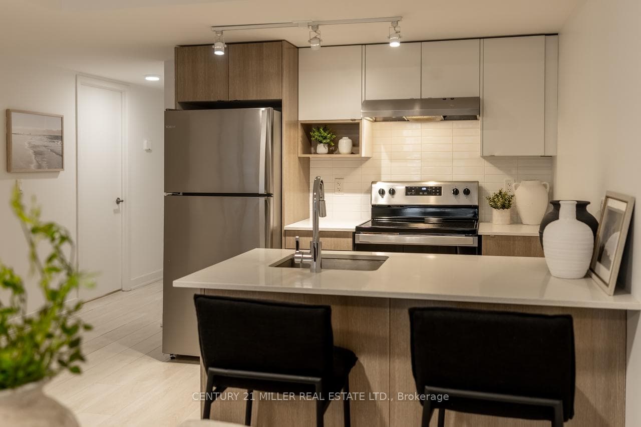 1129 Cooke Boulevard Unit 608 - home for sale in Burlington, Ontario