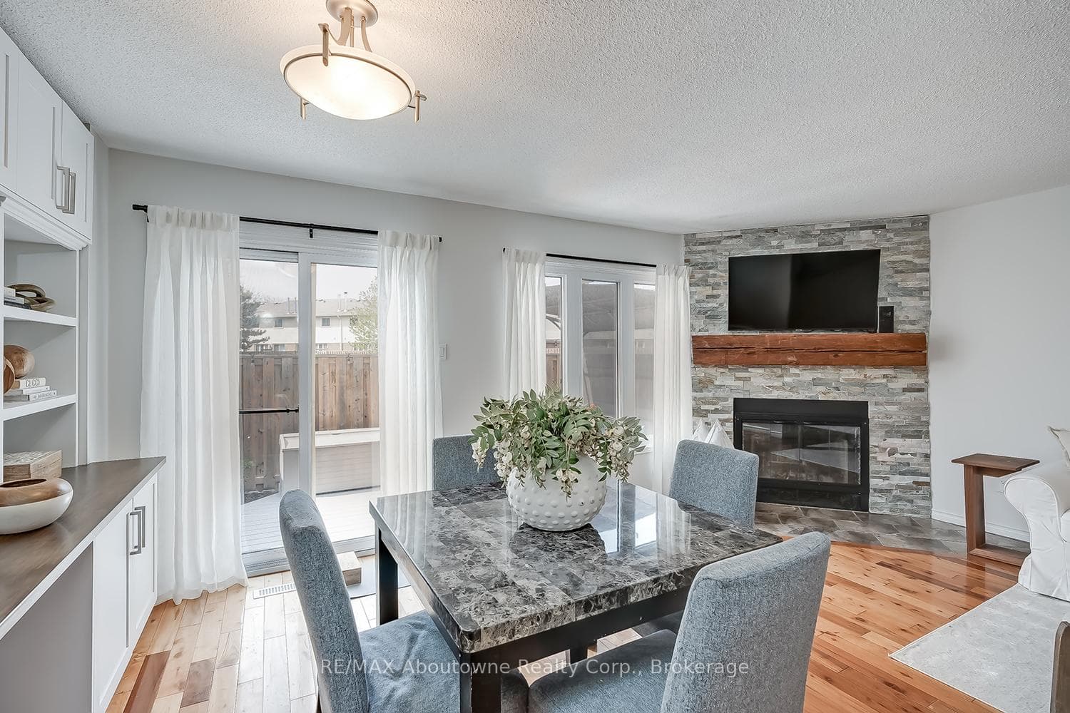 2470 Headon Forest Drive Unit 41 - Condo photo 19 of 42 in Burlington, Ontario