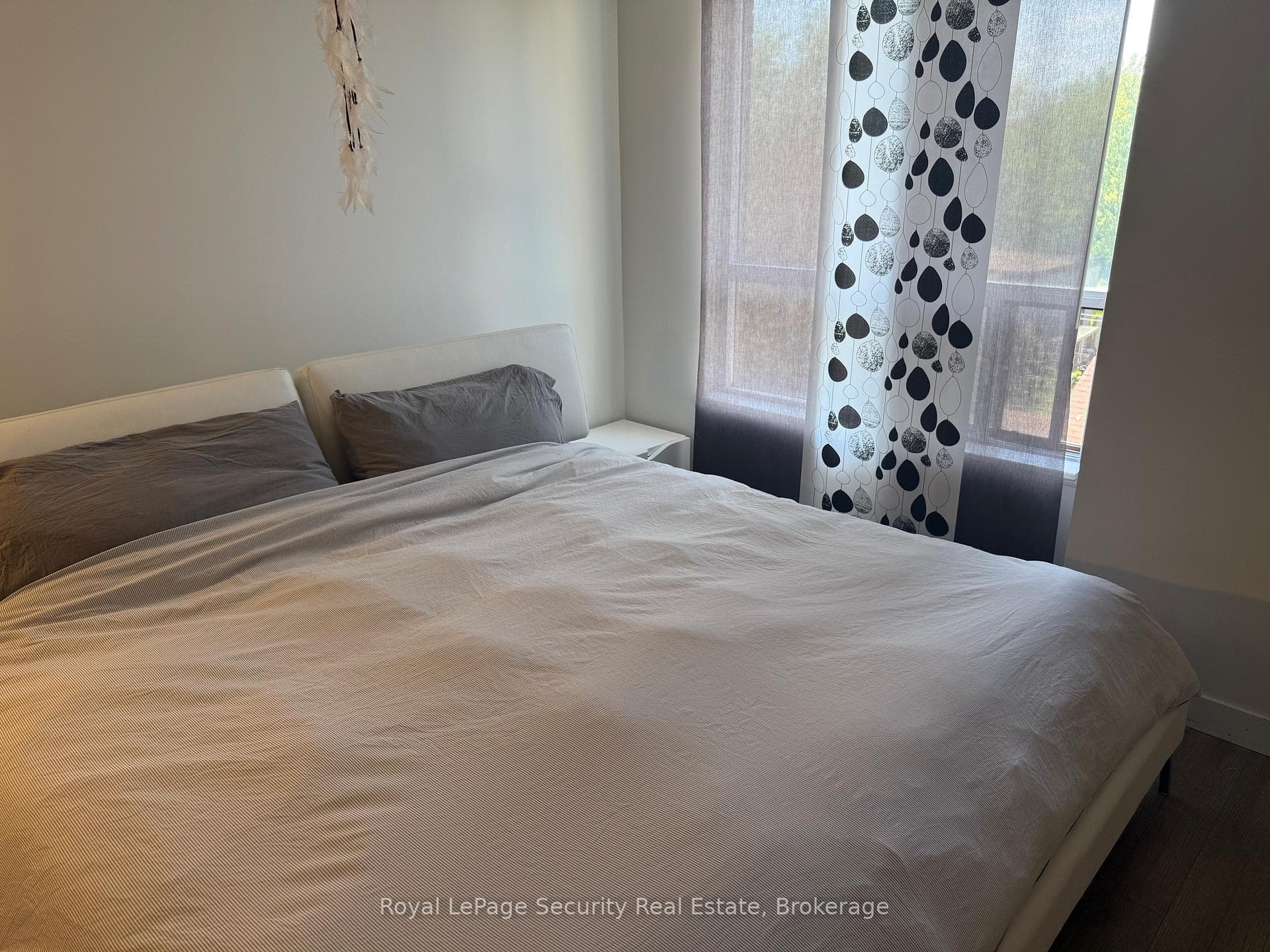 801 Sheppard Avenue Unit 310 - Condo photo 11 of 14 in North York (Bathurst Manor / Clanton Park), Ontario