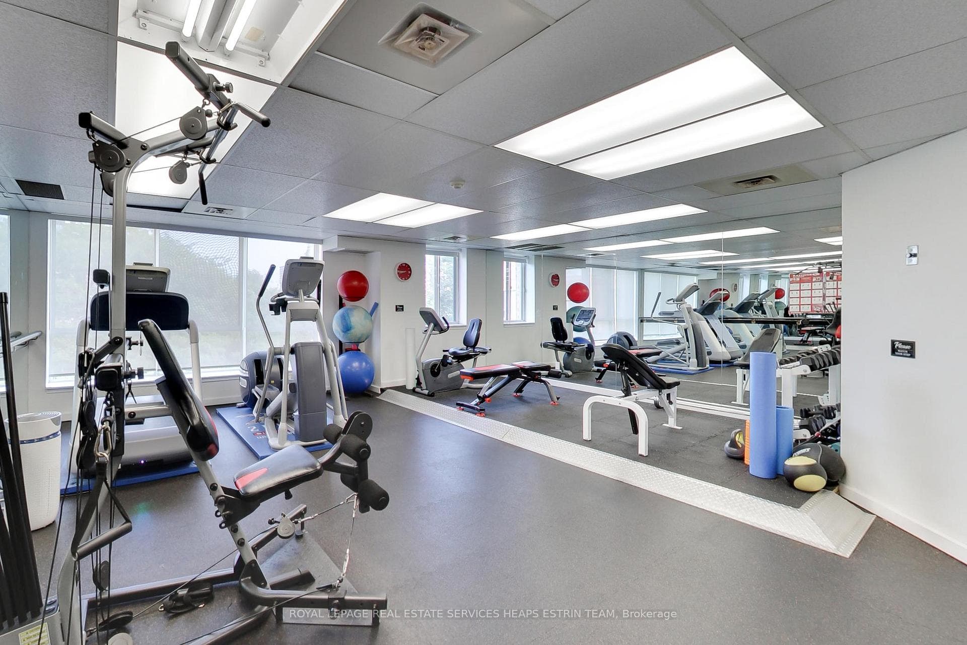 225 Davenport Road Unit 514 - Condo photo 32 of 36 in Annex / Yorkville / Summerhill, Ontario