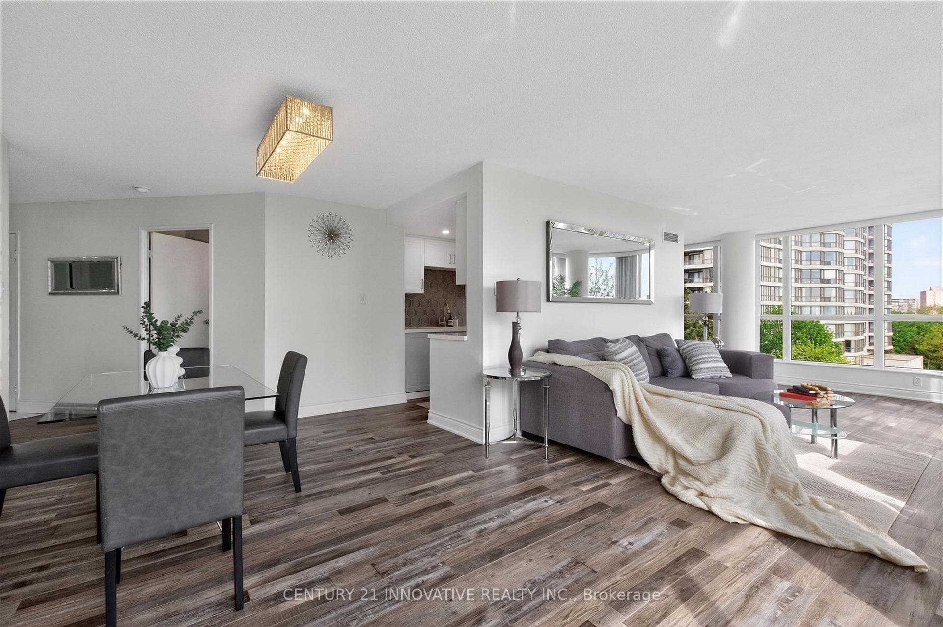 5 Rowntree Road Unit 415 - Condo photo 6 of 31 in Etobicoke (West Mall / Rexdale), Ontario