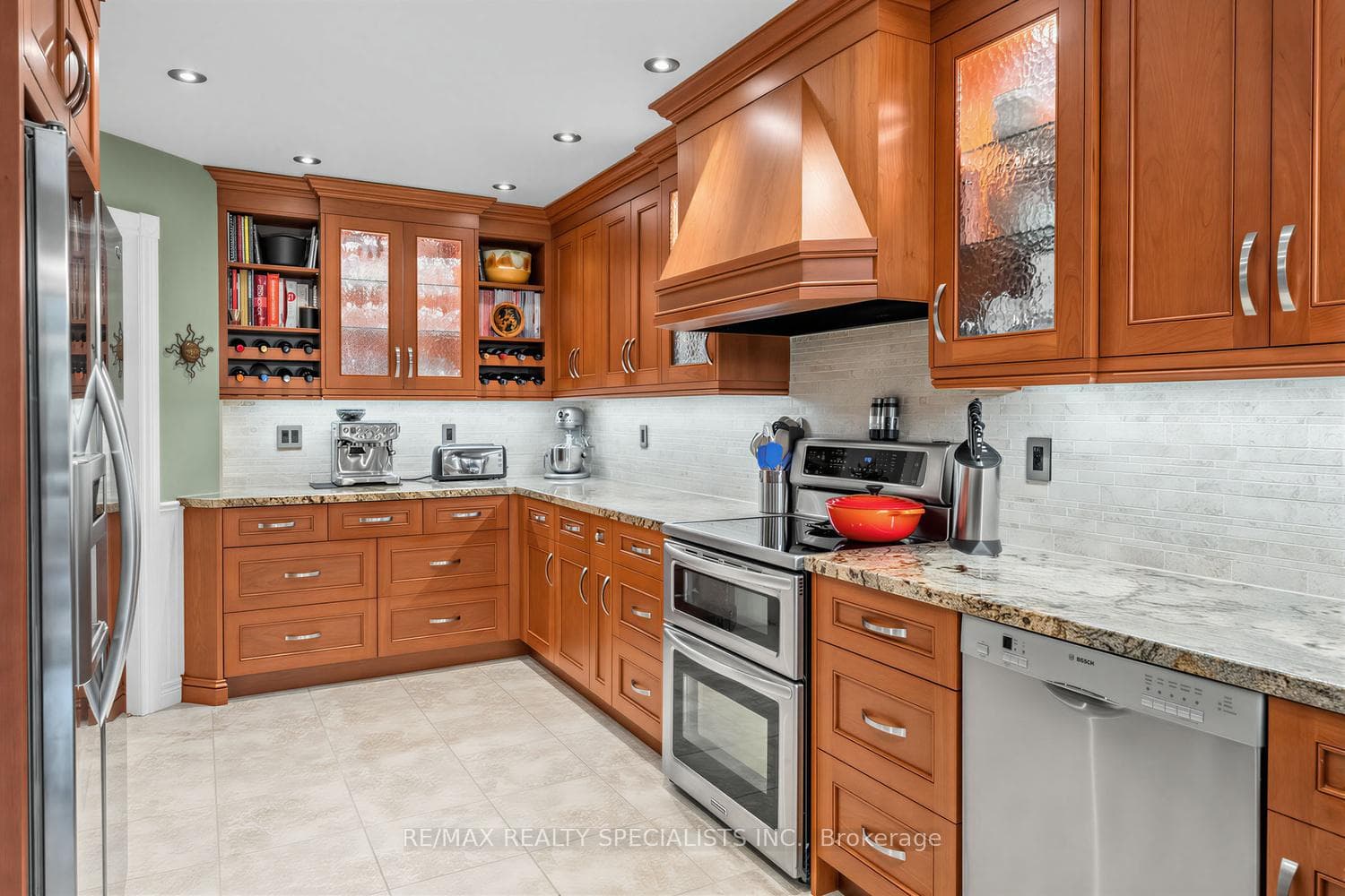 3519 Pintail Circle - Detached photo 12 of 44 in Mississauga, Ontario