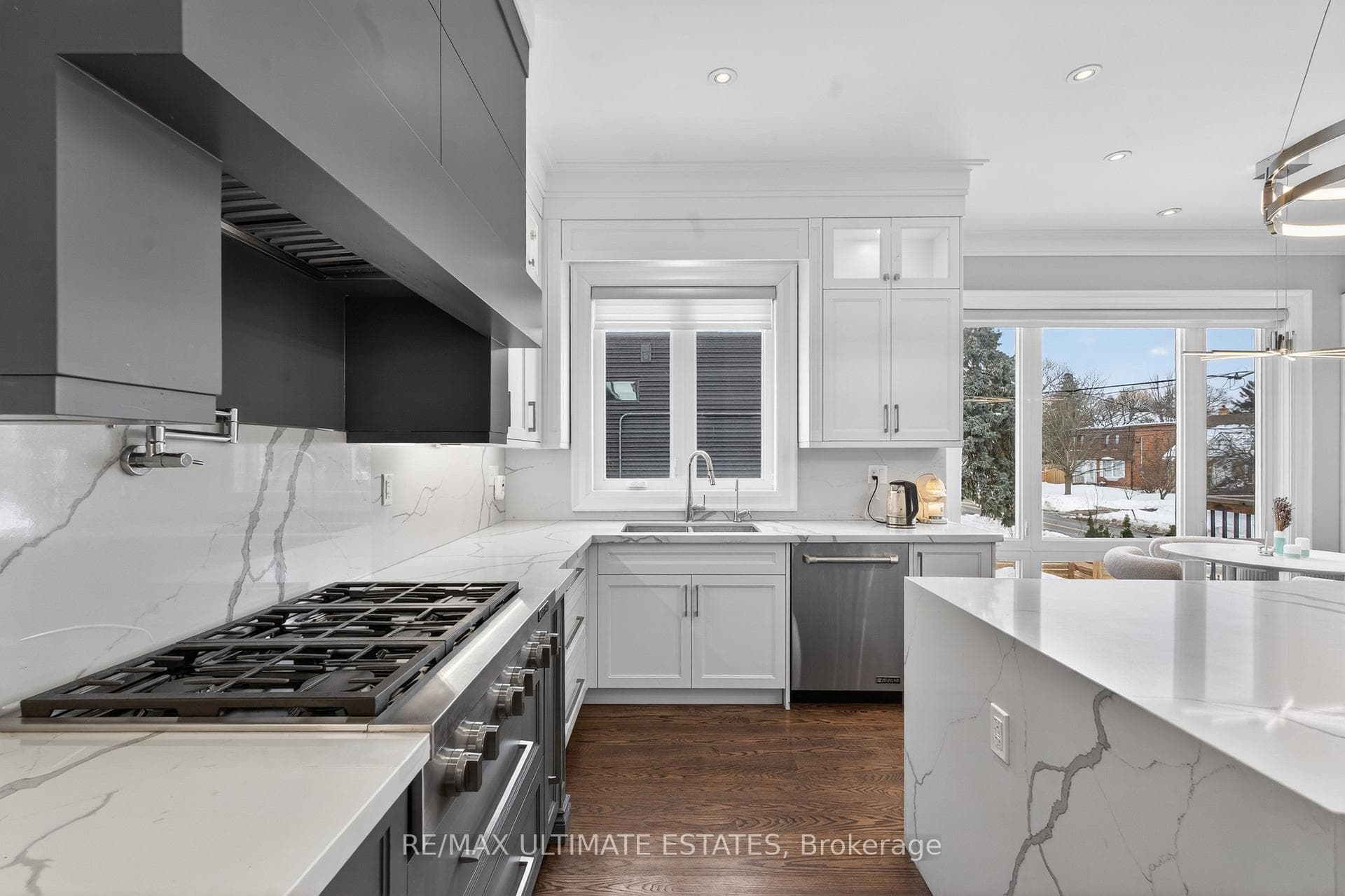 150 Norton Avenue - New Construction photo 14 of 30 in Willowdale / Newtonbrook, Ontario