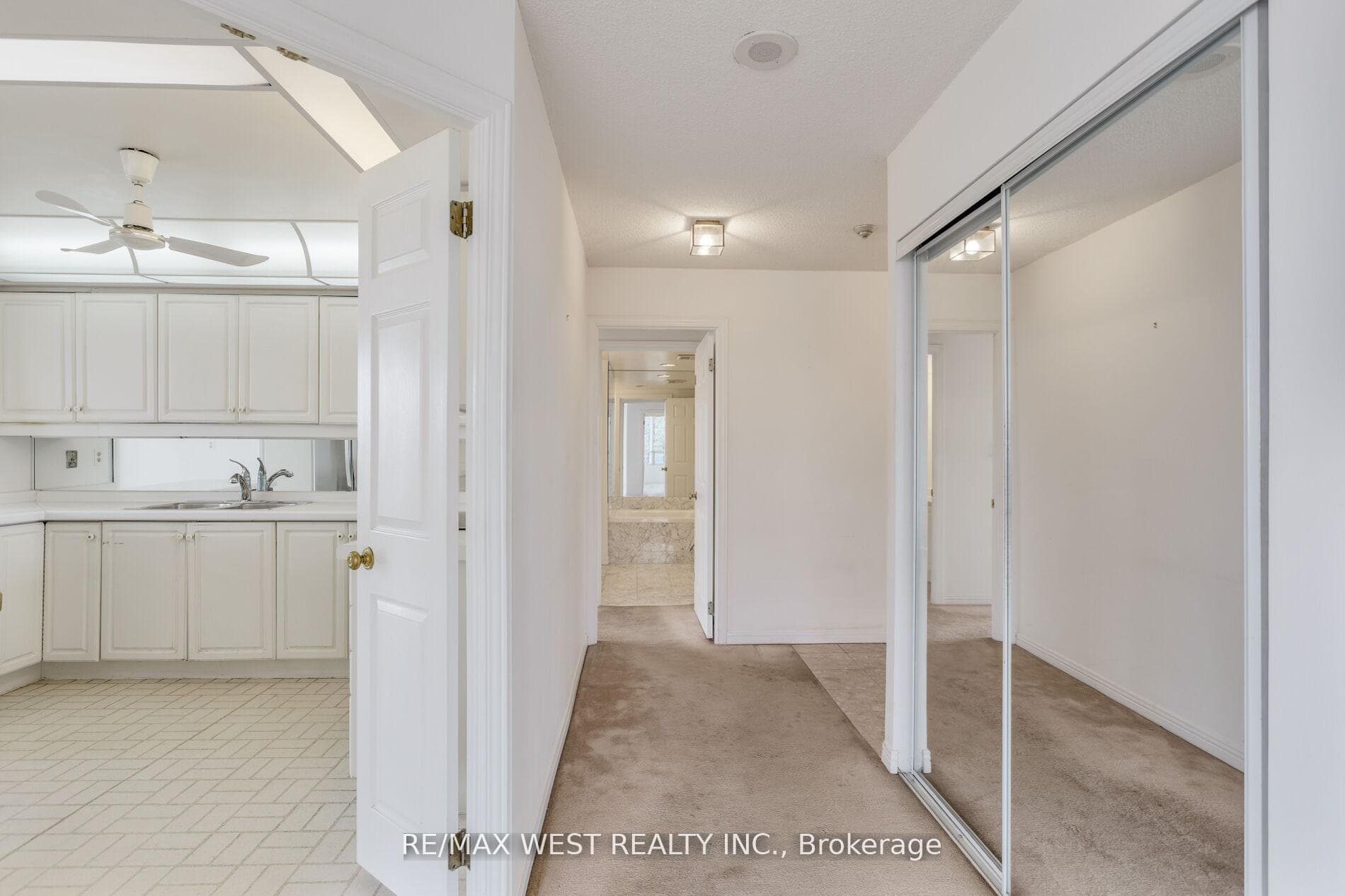 1 Aberfoyle Crescent Unit 411 - Condo photo 26 of 34 in Etobicoke (Islington / Rexdale), Ontario