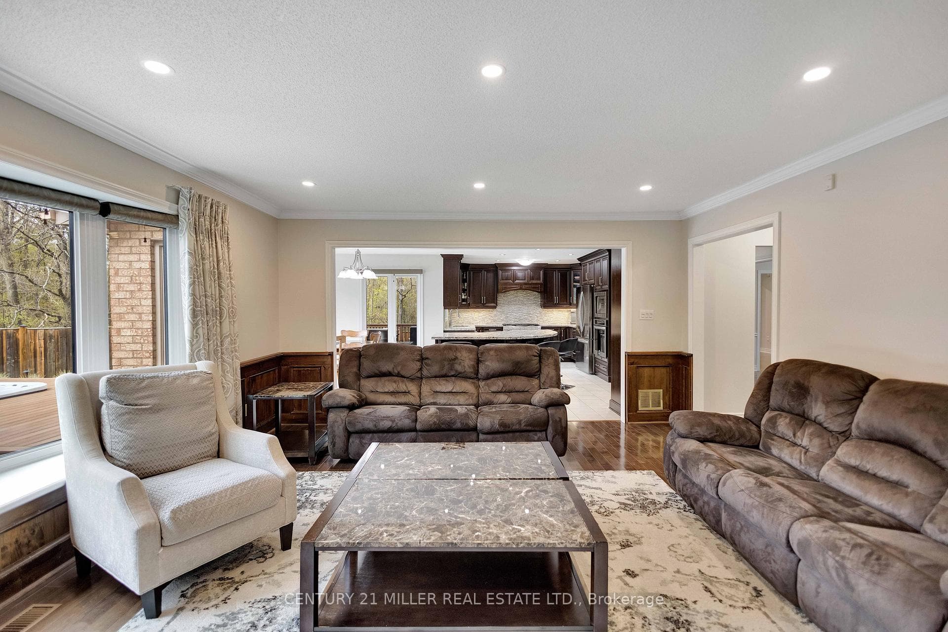 1398 Winterberry Drive - Detached photo 16 of 46 in Burlington, Ontario