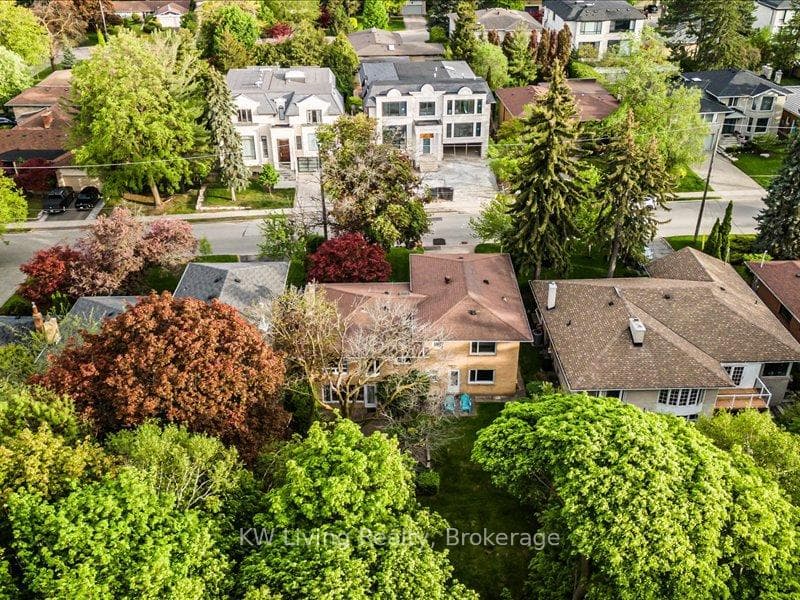 52 Hawksbury Drive - Detached photo 34 of 43 in Hillcrest Village / Bayview Village, Ontario