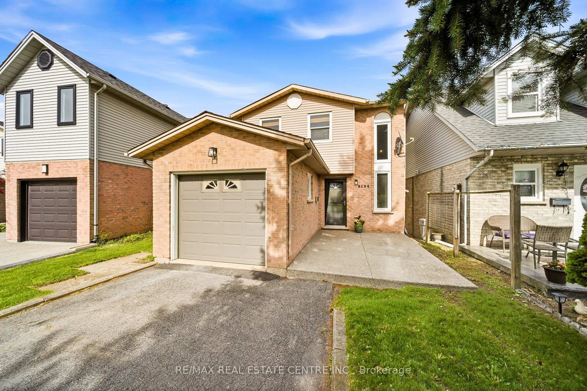 3124 Driftwood Drive - Detached photo 6 of 50 in Burlington, Ontario