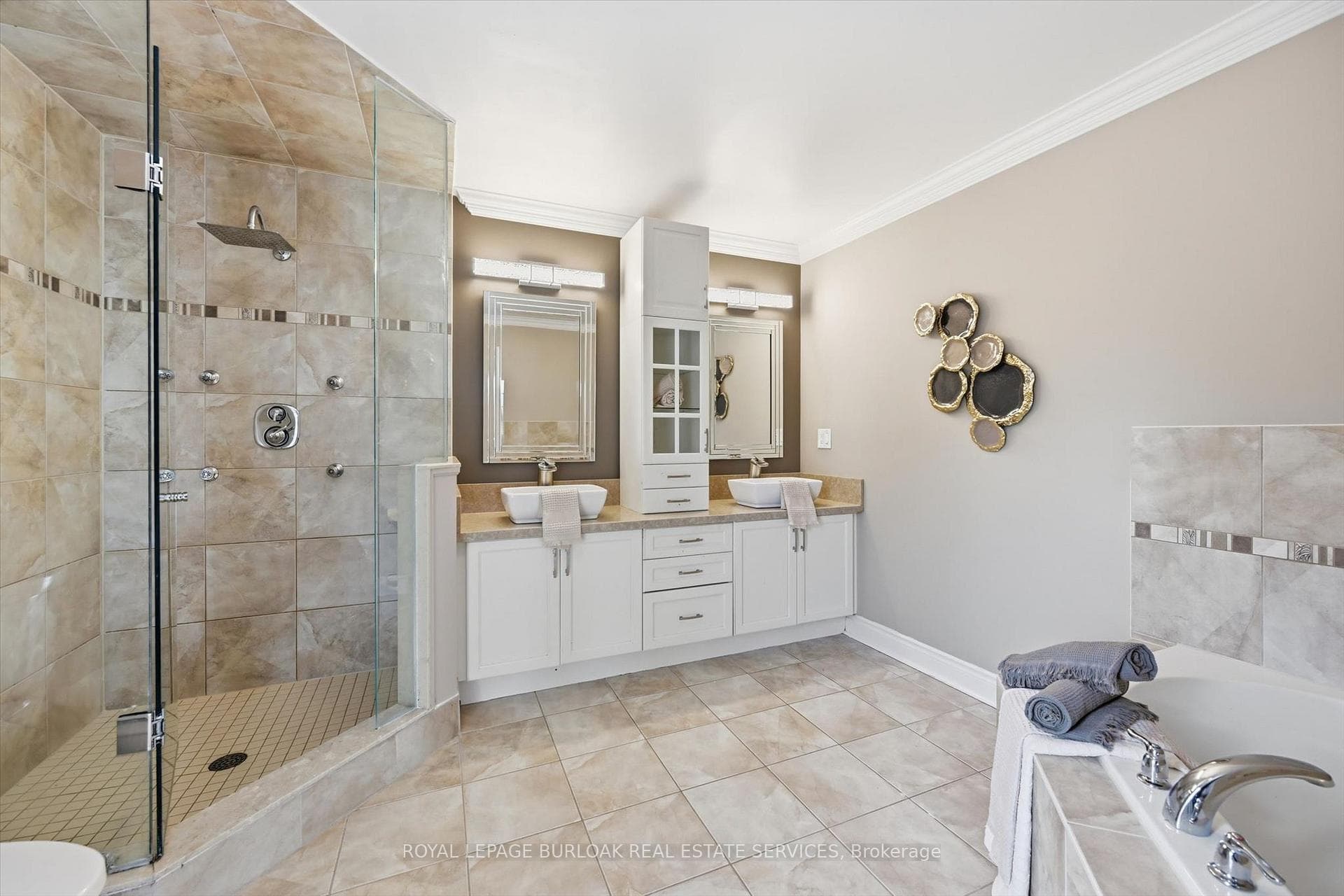 4186 Fuller Crescent - Detached photo 22 of 50 in Burlington, Ontario