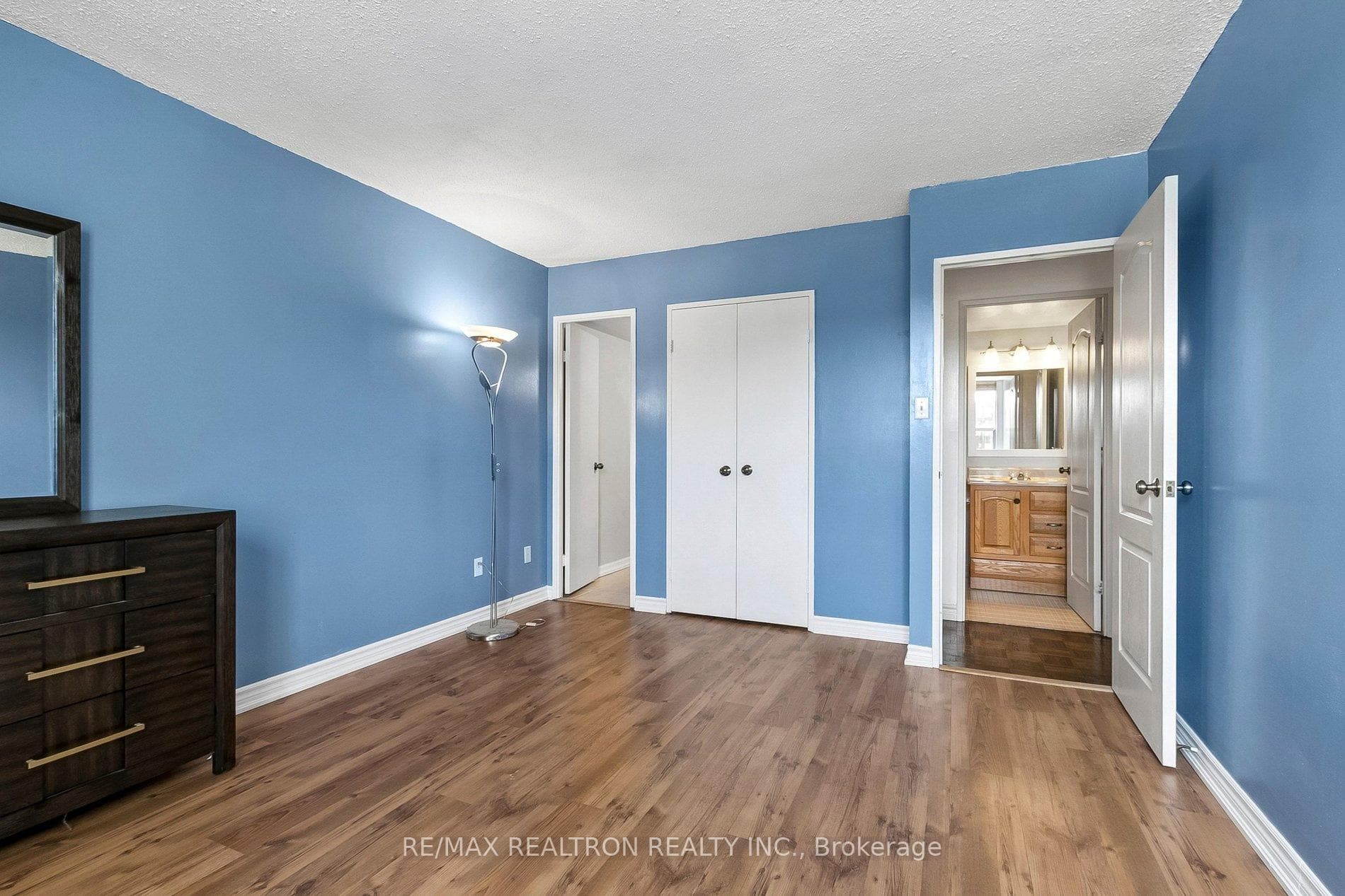 10 Fashion Roseway N/A Unit 306 - Condo photo 20 of 32 in Willowdale / Newtonbrook, Ontario