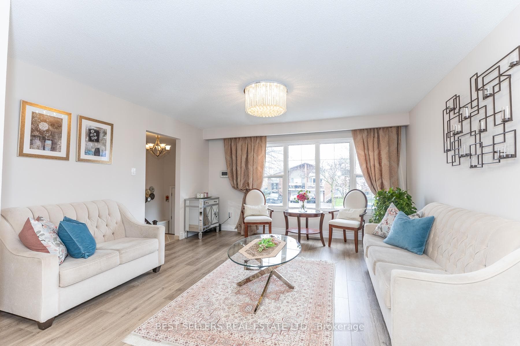2554 Palisander Avenue - Semi-Detached photo 13 of 31 in Mississauga, Ontario