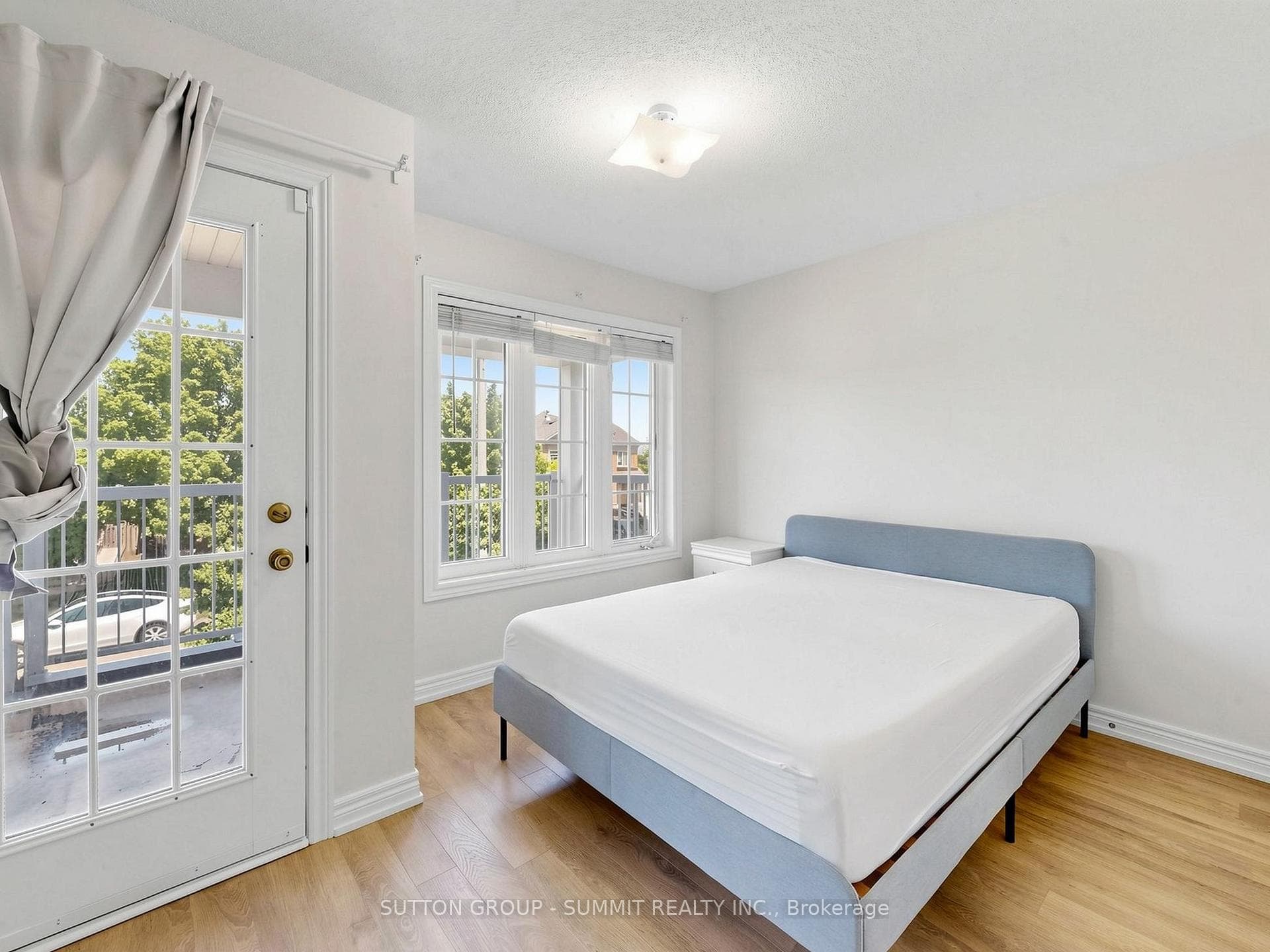 4880 YORKSHIRE Avenue - Detached photo 28 of 50 in Mississauga, Ontario