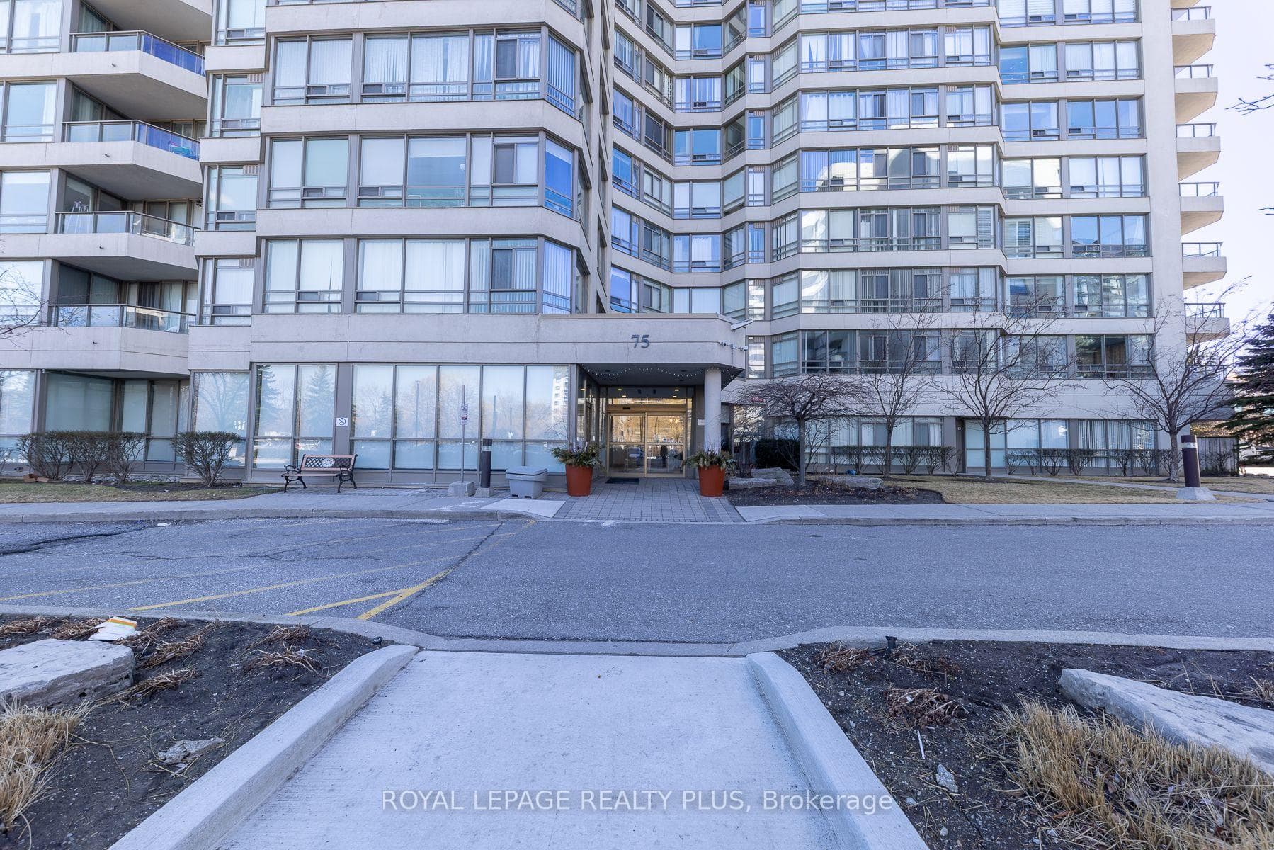 75 King Street Unit 607 - home for sale in Mississauga, Ontario