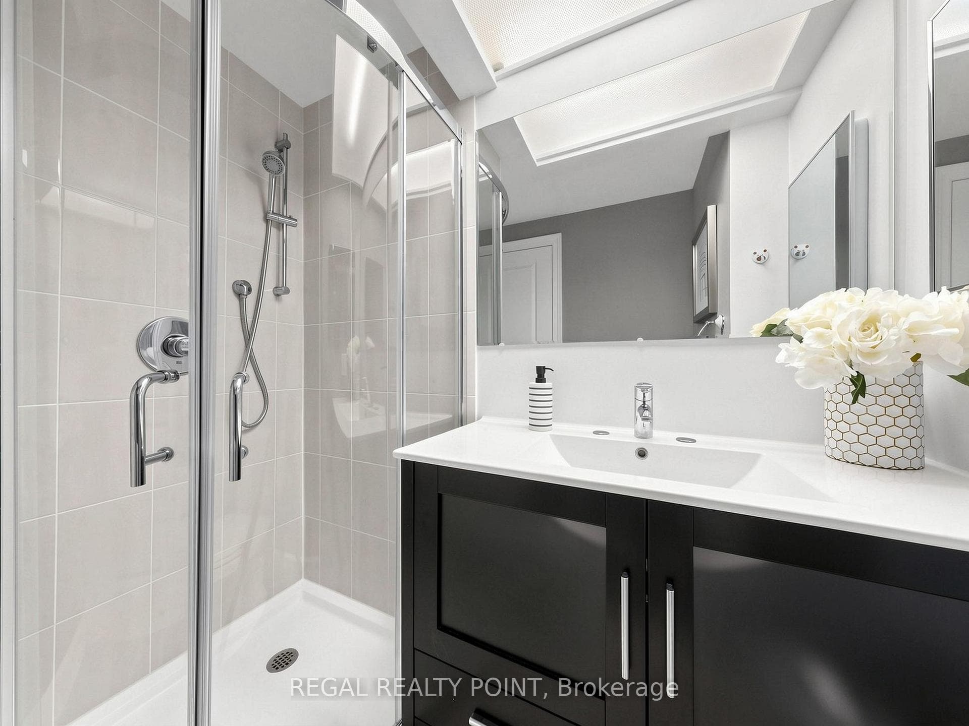 116 Loganberry Crescent - Detached photo 28 of 36 in Hillcrest Village / Bayview Village, Ontario