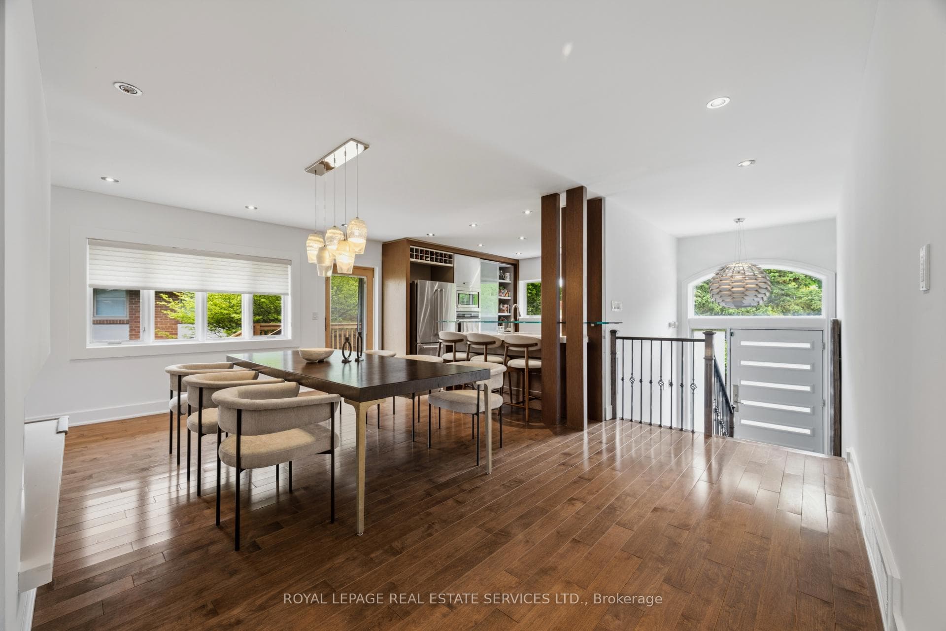 27 Princess Anne Crescent - Detached photo 4 of 41 in Etobicoke (Islington / Rexdale), Ontario