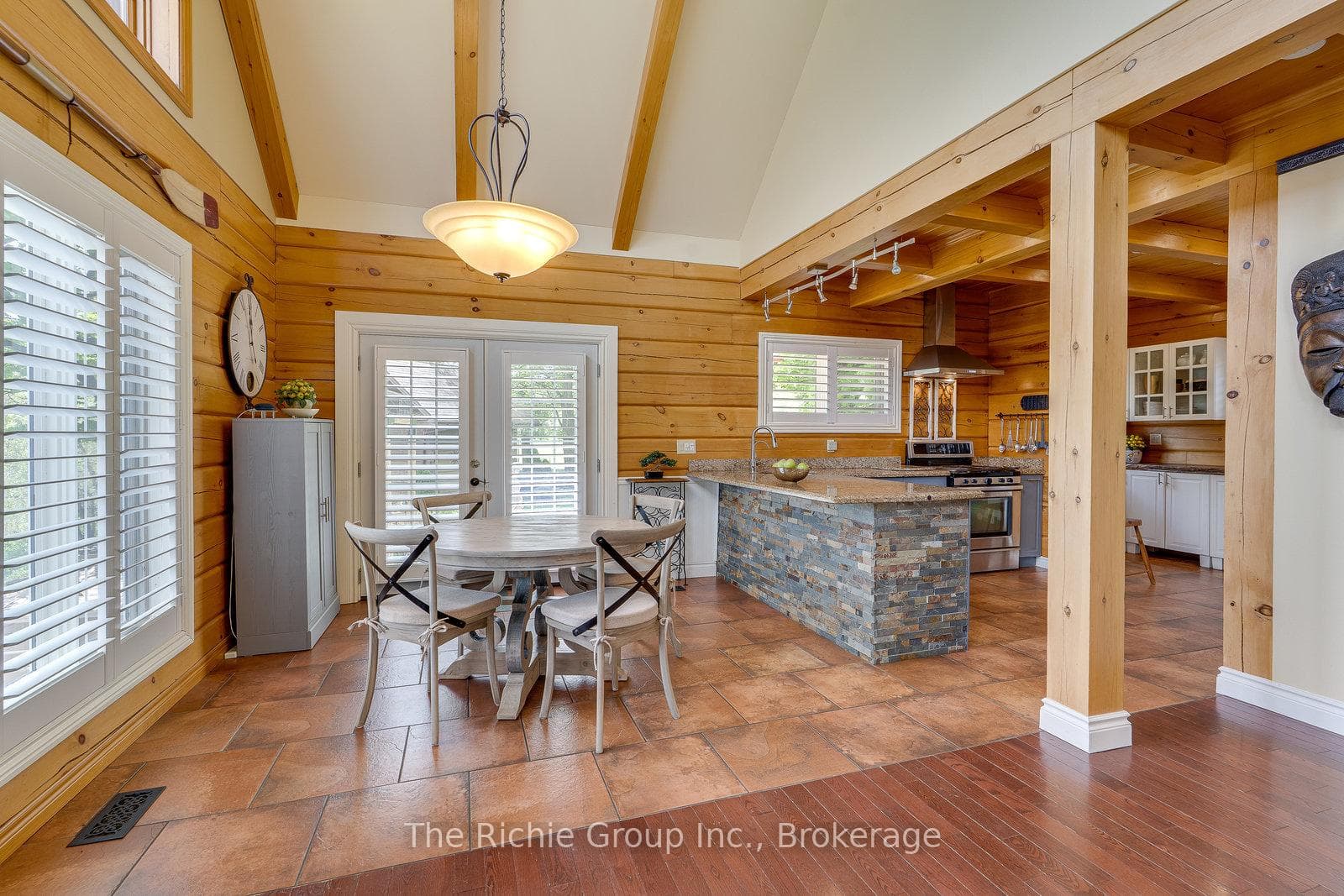 143 Green Lake Road - Detached photo 9 of 42 in Caledon, Ontario