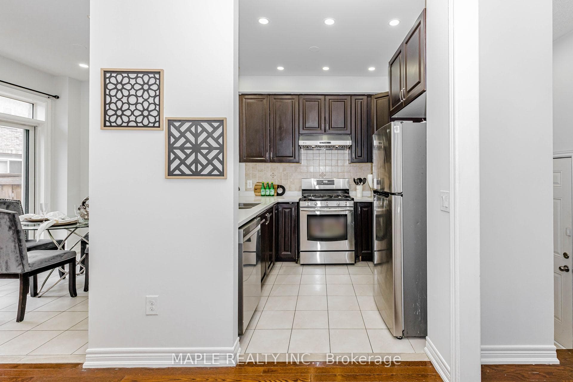 10 Eastlake Road - Semi-Detached photo 12 of 50 in Brampton, Ontario