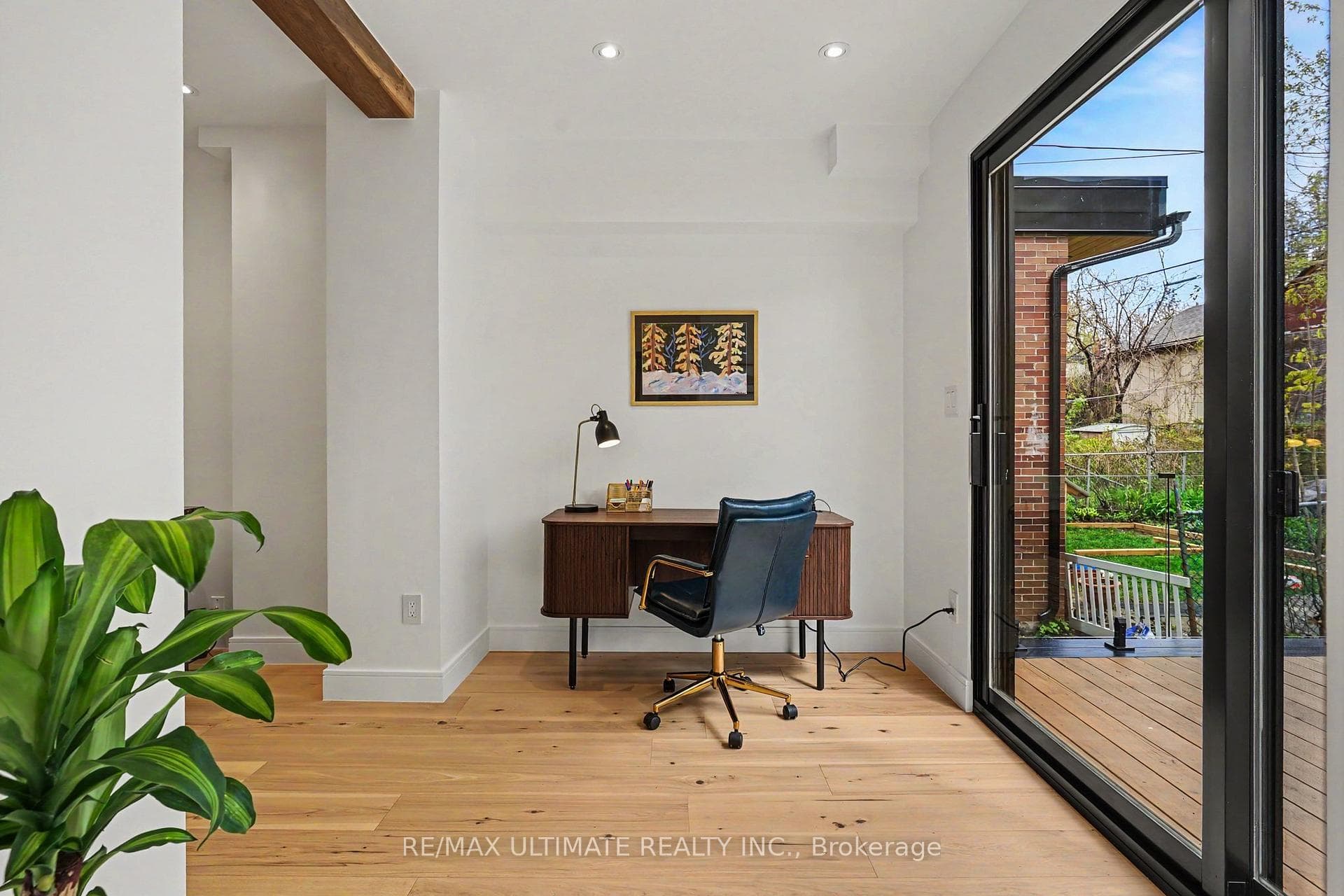 89 Alberta Avenue - Semi-Detached photo 14 of 49 in Annex / Yorkville / Summerhill, Ontario